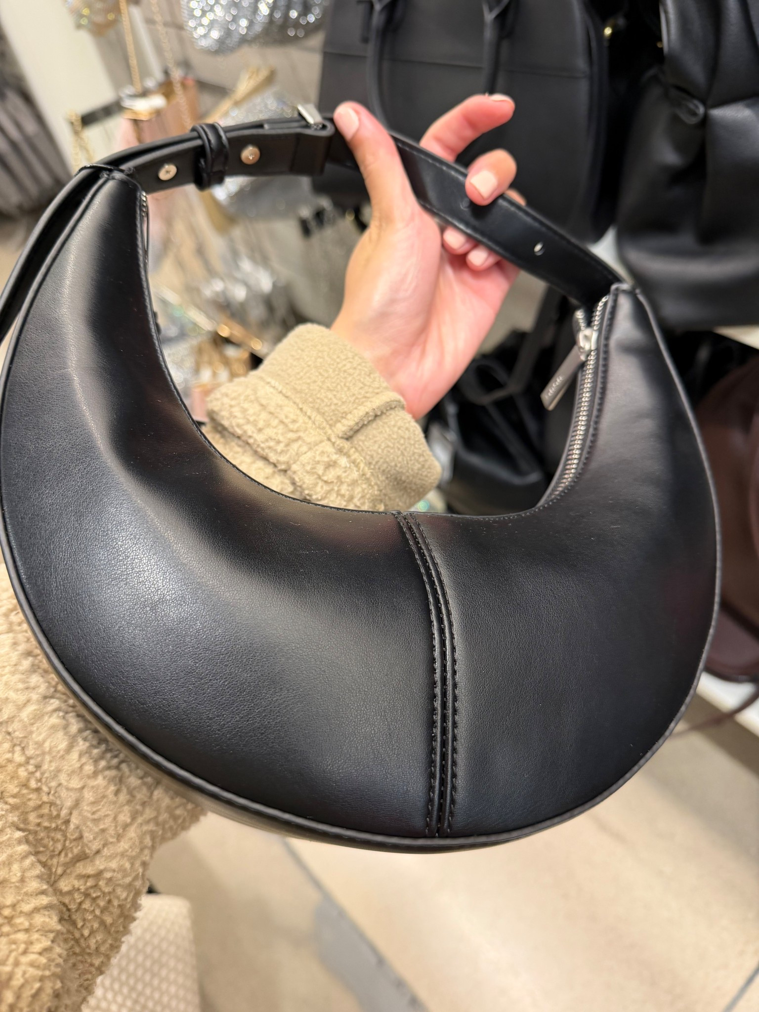 Bcbg mini black purse makes a great gift for the teen  daughter || handbag

#LTKFindsUnder100 #LTKGiftGuide #LTKootd