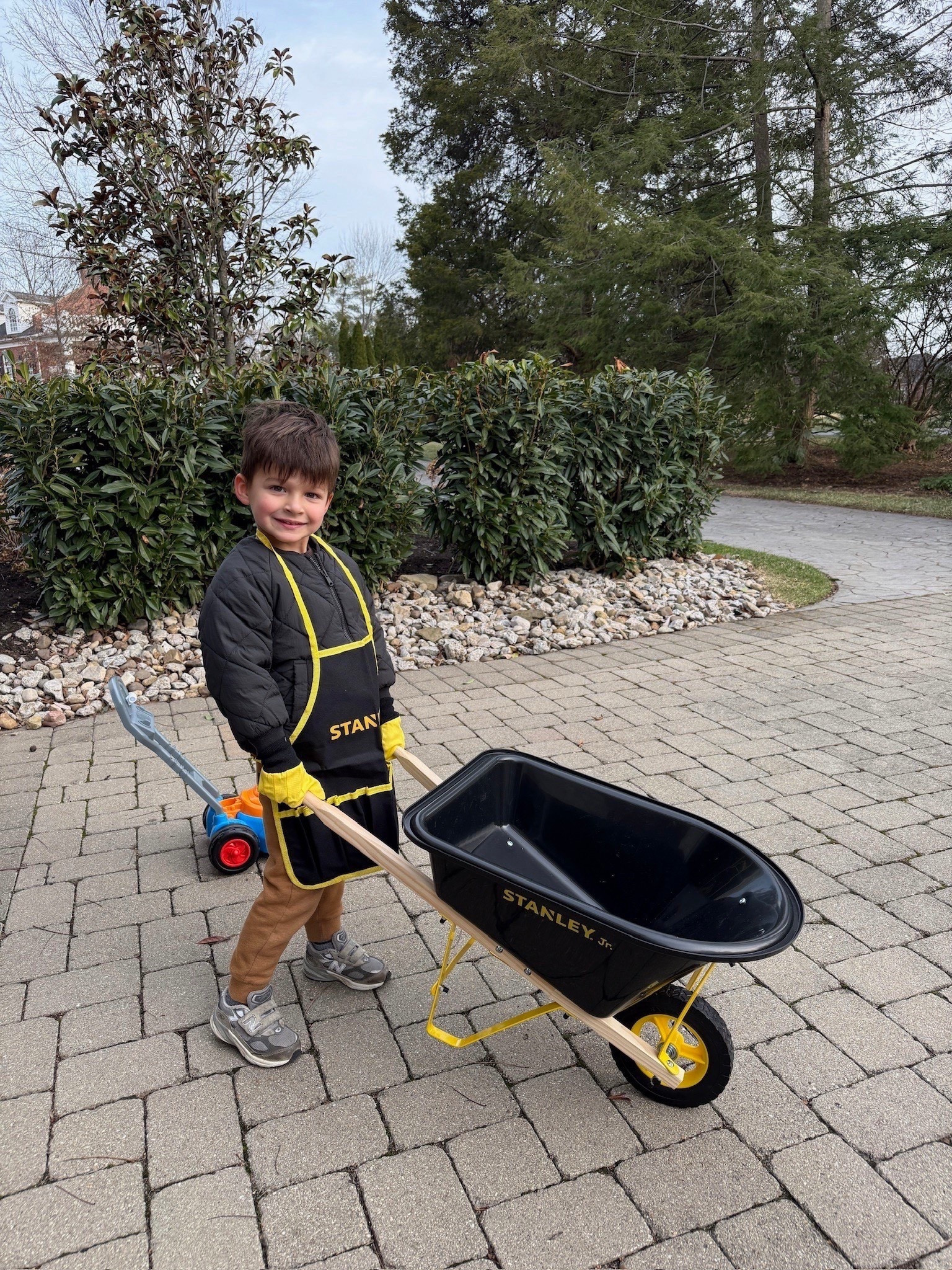 Jackson’s been obsessed with this toy lately!!

Gardening toy, gardening toy set, boys toy set, outdoor toys, outdoor toy set, winter clothing, boys winter outfits, Grace White

#LTKHome #LTKKids #LTKmomlife