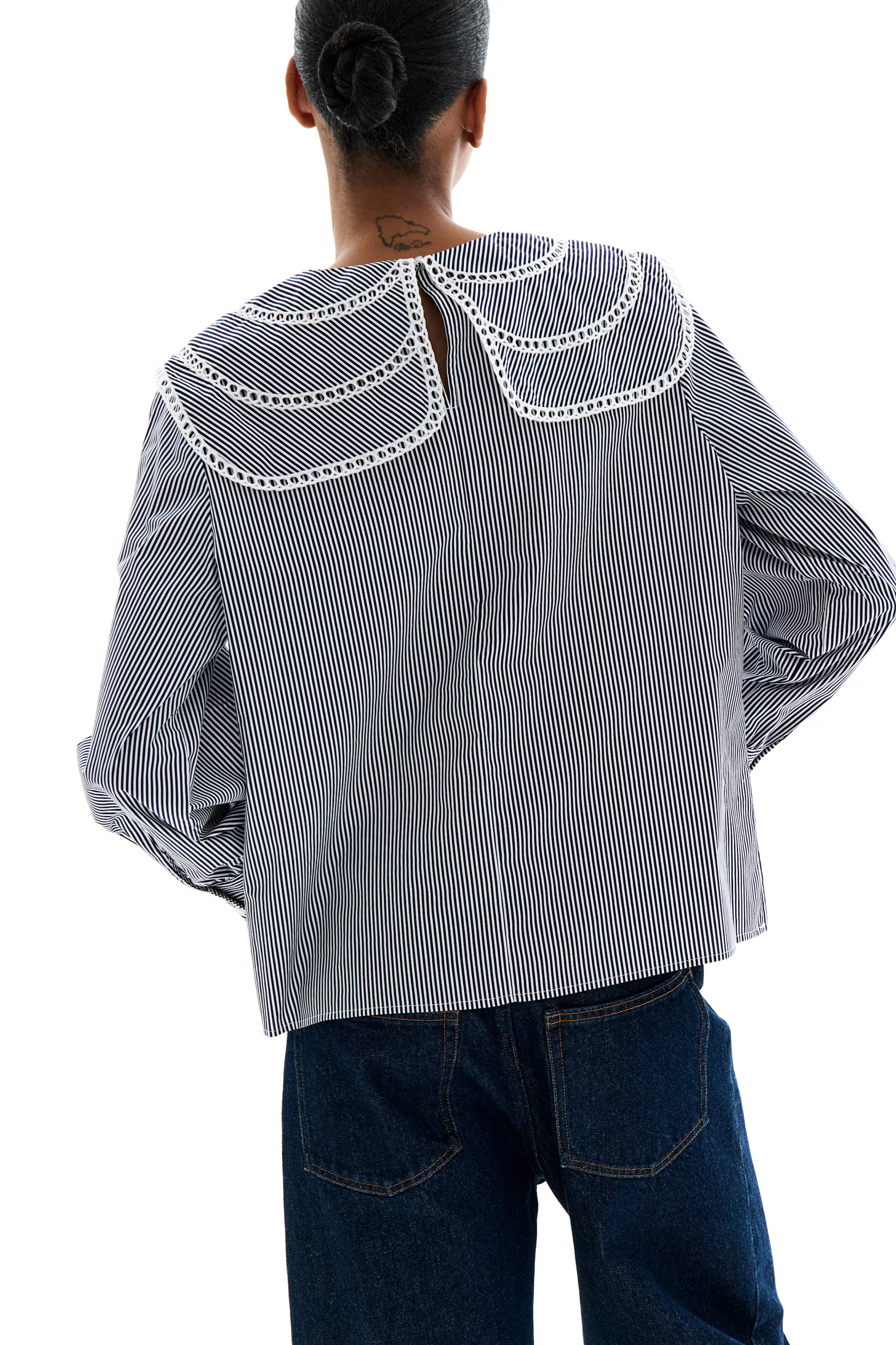 Blouse en coton avec dentelle - Bleu marine/rayé - FEMME | H&M FR | H&M (FR, IT, ES, PT, BE)