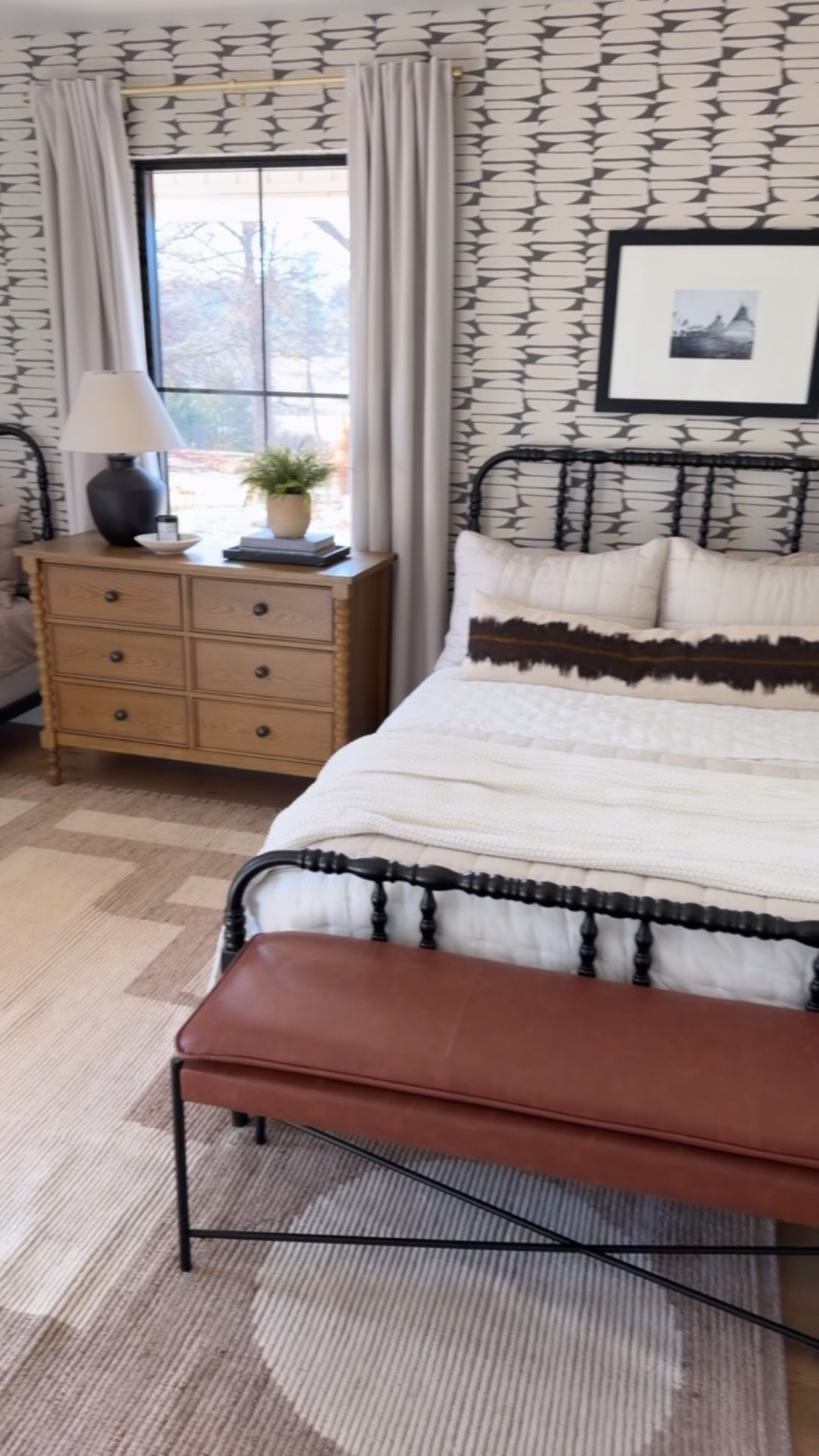 I LOVE how our guest room turned out! All the furniture is from @Wayfair and is on sale for their Tax Refund Sale! You don’t want to miss these deals: up to 70% off plus fast and easy delivery on orders over $35!

#ad #wayfair #wayfairpartner 

#LTKSaleAlert #LTKHome