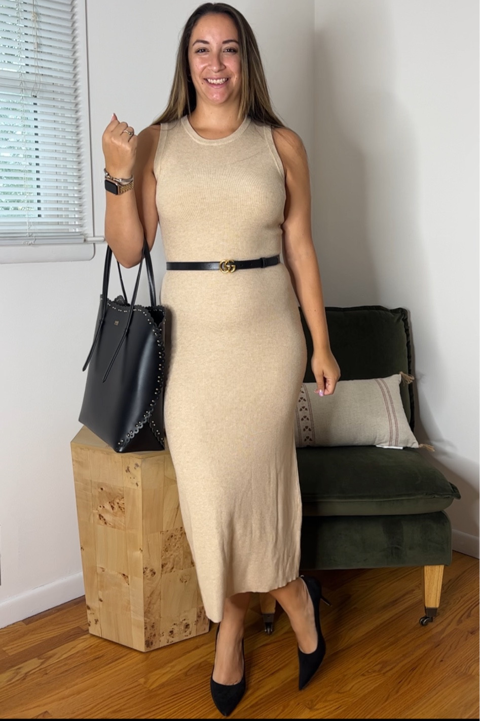 Sweater dresses are always my favorite transitional piece. It’s great for those summer days that end up being a little warmer than expected but perfect to throw a jacket on over for those crisp fall days. 

#LTKmidsize #LTKstyletip #LTKSeasonal