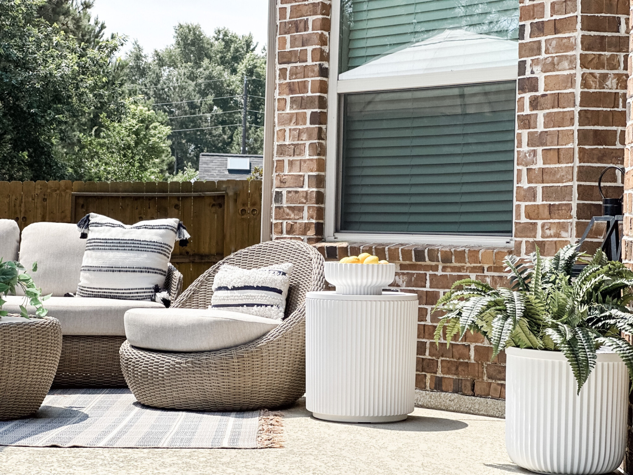 Outdoor Seating

Backyard entertaining  backyard decorating  backyard decor  backyard seating  outdoor seating  outdoor inspo  decor inspo  home decor  home favorites  outdoor space  patio styling  beigewhitegray

#LTKhome #LTKSeasonal