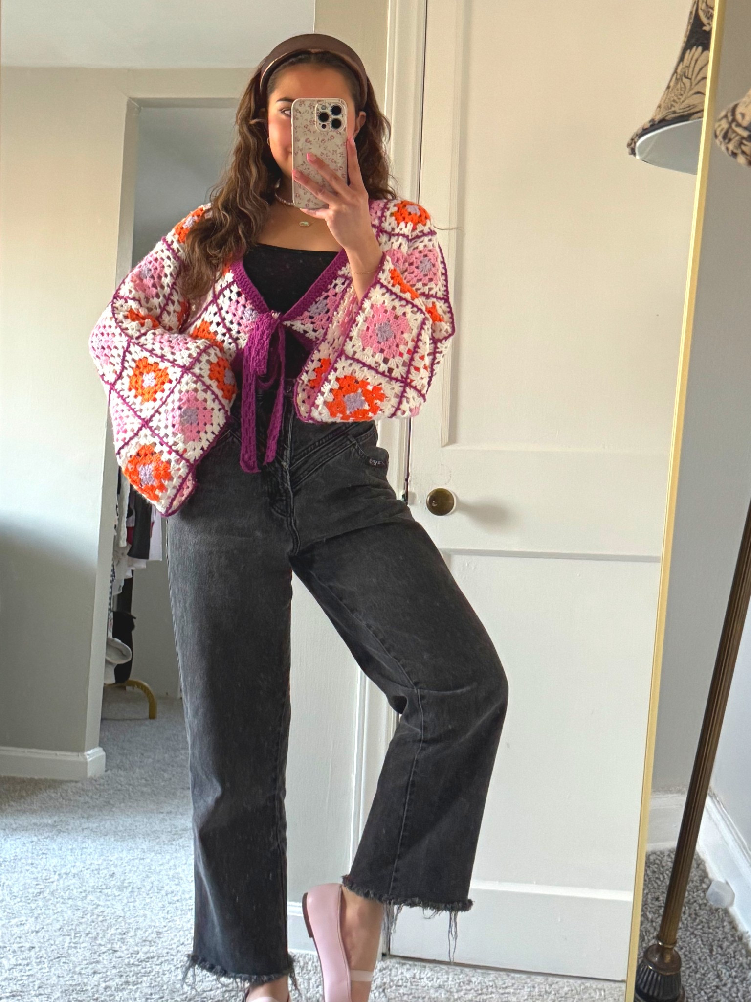 Pulling out all the colorful clothes from my closet 🤭 I linked a similar cardigan 🌸

.
.
.
.
.

#outfitinspiration #outfit #springfashion #girly #styleinspo #springstyle #fashioncreator #styling #style #color #smallcreator #pinterestgirl