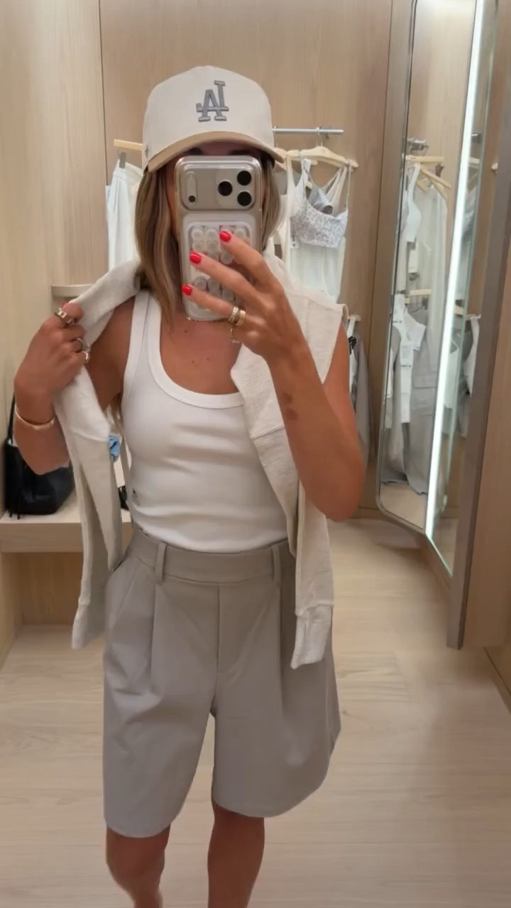Wearing a size 6/Small tops, and 6 shorts

Lululemon, activewear, basic tank, pleated shorts, outfit inspo, summer style, neutral outfit, casual outfit, tcs

#LTKSeasonal #LTKmomlife #LTKootd