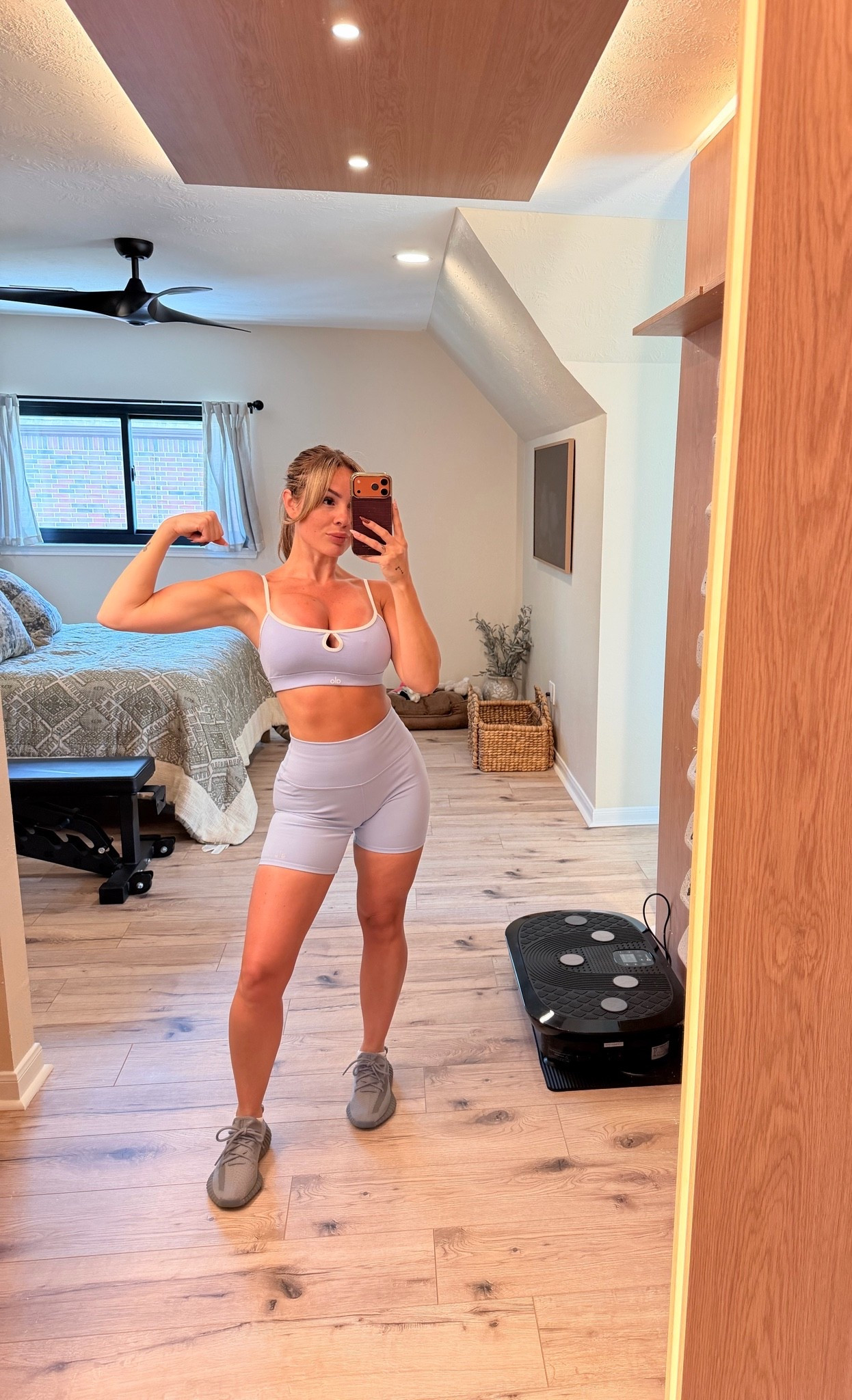 New alo set 🩵

#LTKfitnessgoals #LTKgrwm #LTKActive