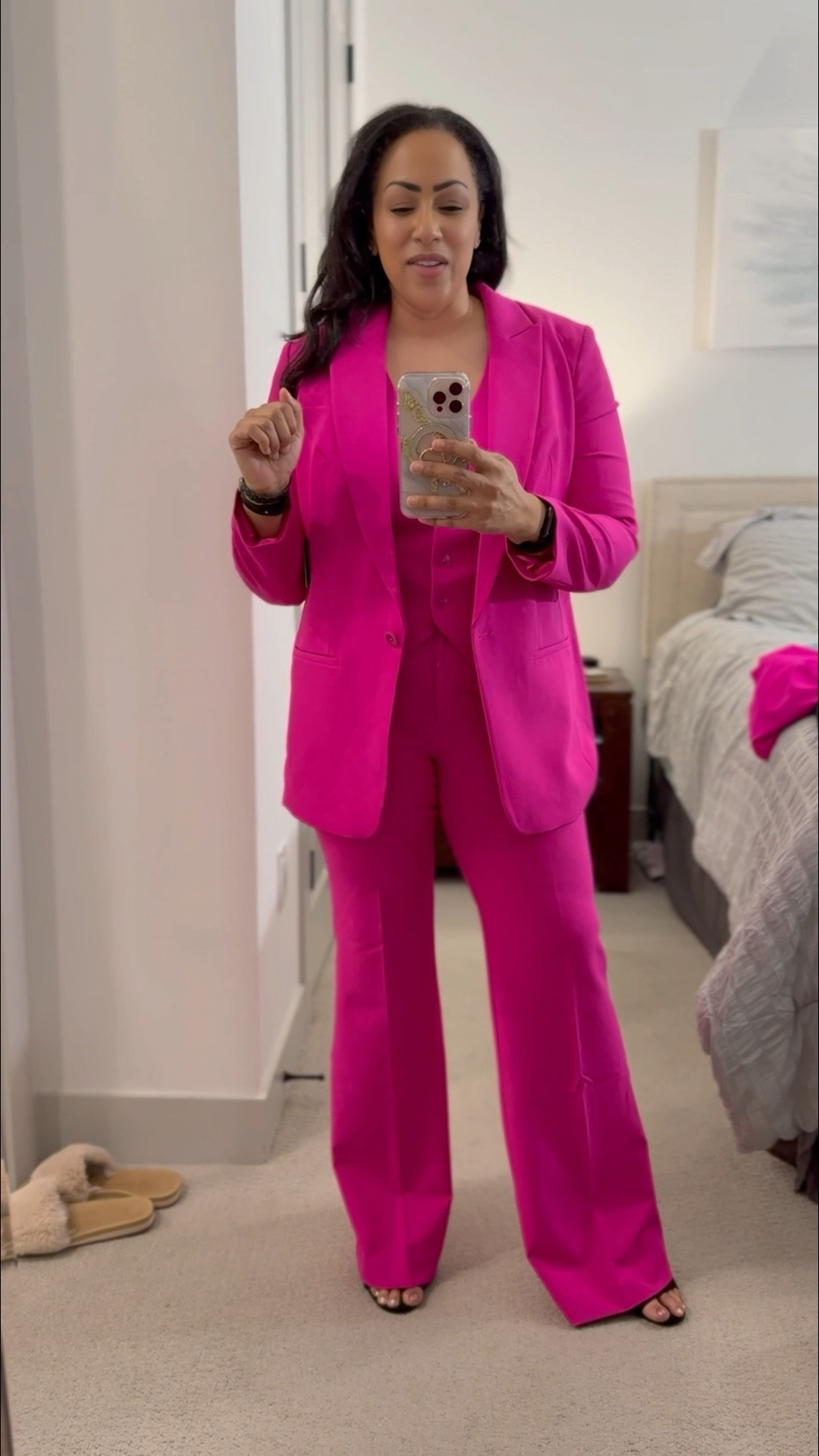 Loving all the pink & this monochromatic look! Comfy where to work but also versatile. Each piece can be worn different ways. 

#LTKFindsUnder100 #LTKOver40 #LTKWorkwear

#LTKWorkwear #LTKFindsUnder100 #LTKOver40