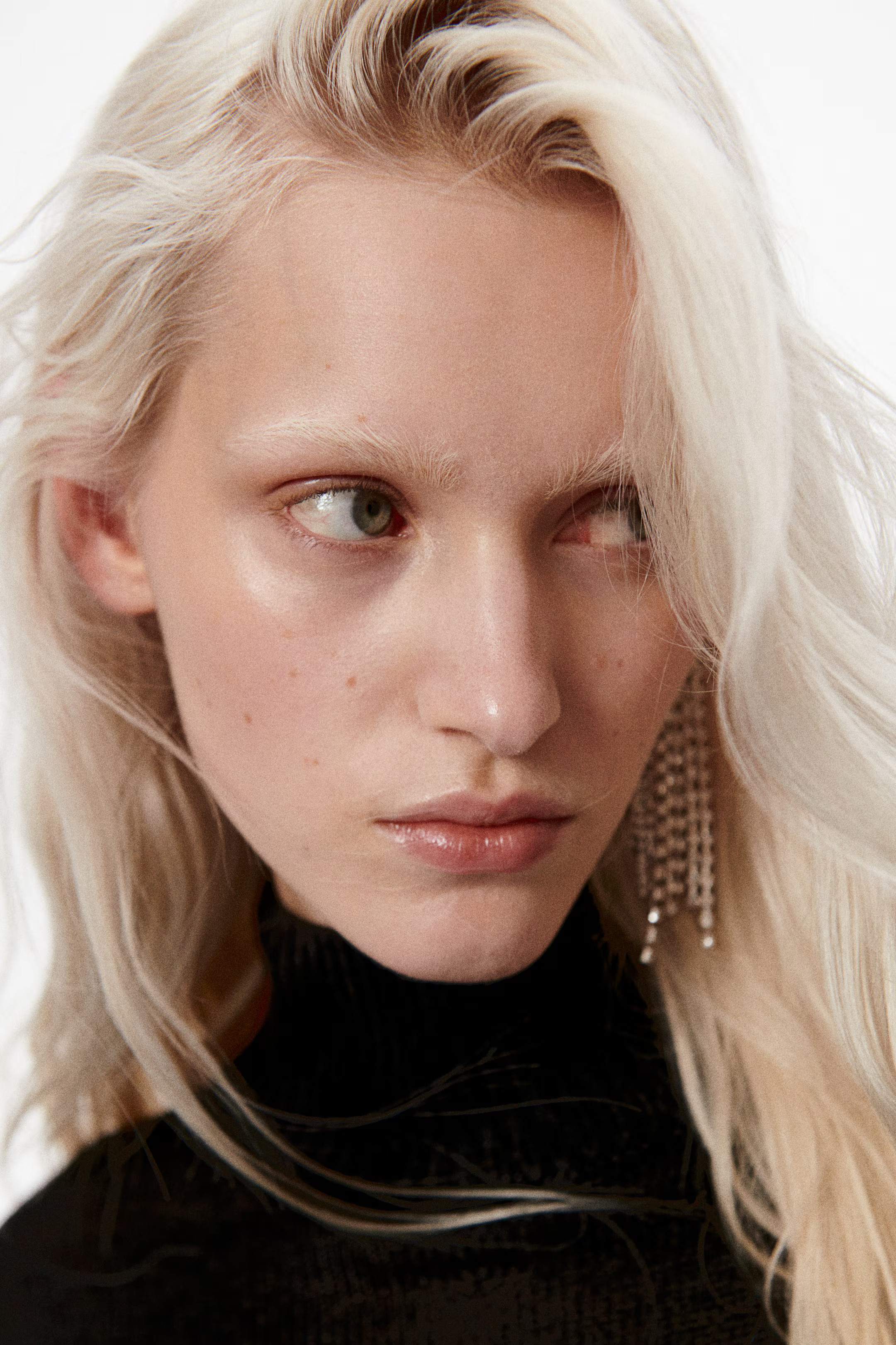 Fine-knit turtleneck jumper - Black - Ladies | H&M GB | H&M (UK, MY, IN, SG, PH, TW, HK)