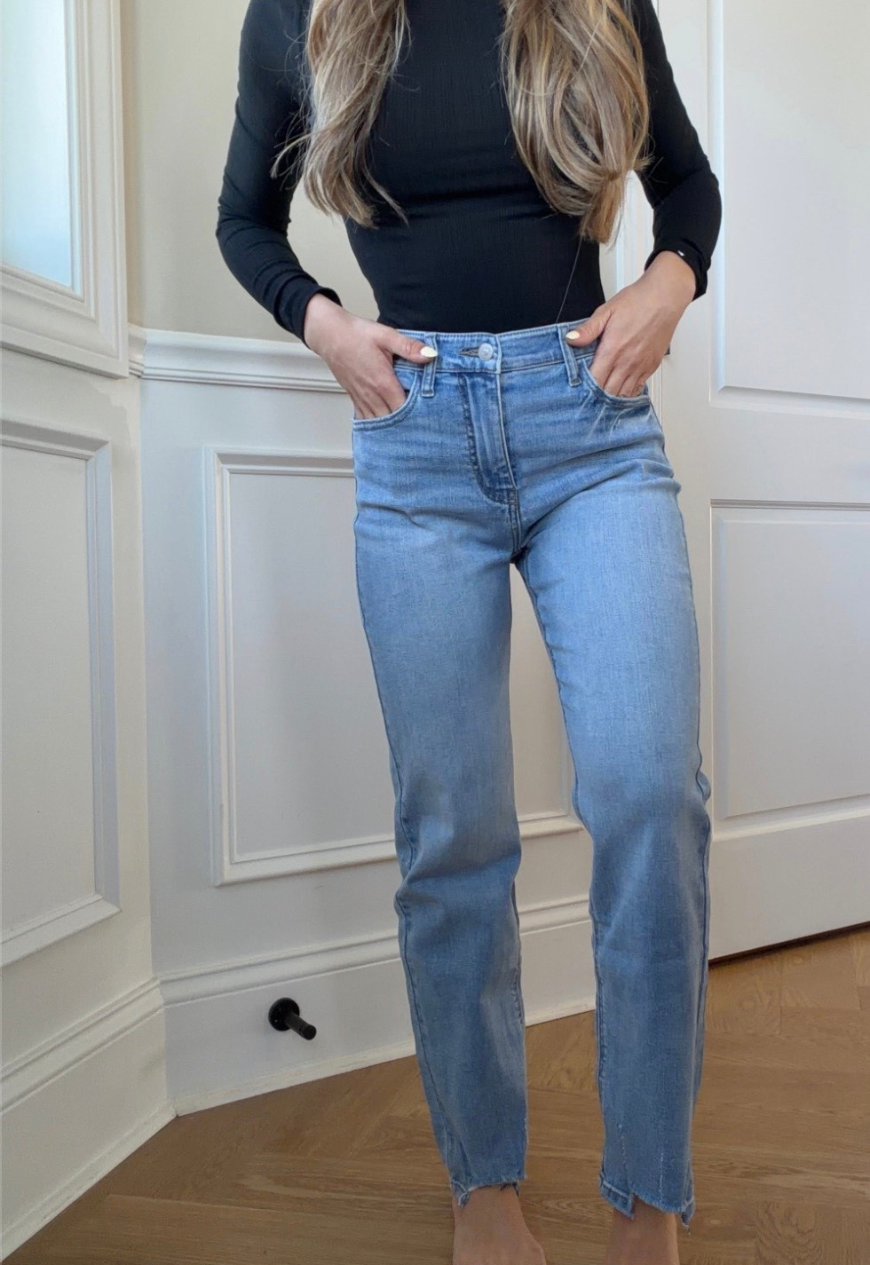 Clean, classic, and forever in style 🤍 The Jupiter High Rise Straight Leg Jeans are that polished denim you’ll keep reaching for. No distressing, just a timeless fit that flatters and pairs with literally everything—easy to dress up or down from day to night.

Use my code JESSIEHEATHERLY for 20% off ✨

#LTKDenim #LTKStyle #ClassicStyle #CapsuleWardrobe #EffortlessLooks

#LTKootd #LTKPetite #LTKmomlife