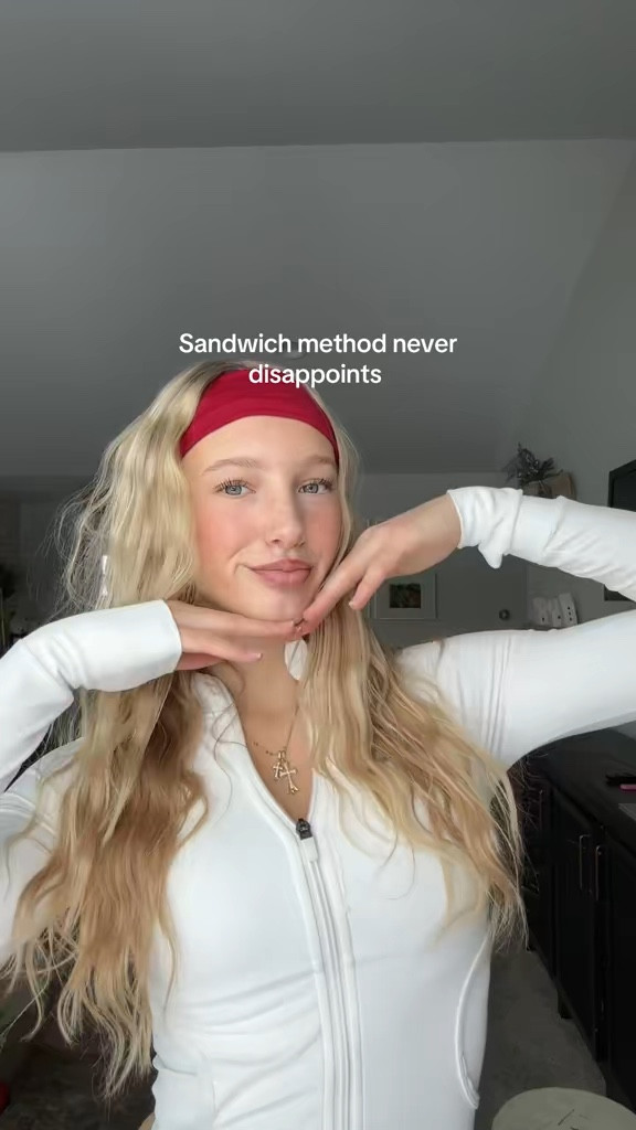 Loving a sandwich method redfish

Top- pretty little things
Pants- Edikted (pacsun)
Shoes- new balance 
Headband- Amazon

#LTKStyleTip #LTKSeasonal #LTKHoliday