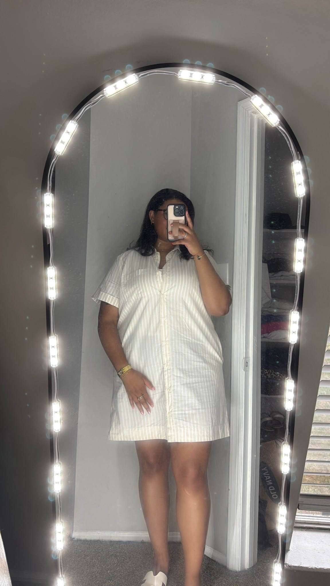 Easy, breezy, and on sale — this striped shirt dress from Old Navy is giving effortless summer. Perfect for running errands, weekend hangs, or tossing over a swimsuit 🤍

Currently under $30! Run, don’t scroll 🏃🏽‍♀️

#OldNavyStyle #LTKUnder50 #LTKSaleAlert #ShirtDressSeason #EverydayStyle #MinimalOutfit #NeutralVibes #LTKSummerLooks #OOTD


#LTKSaleAlert #LTKFindsUnder50 #LTKWorkwear