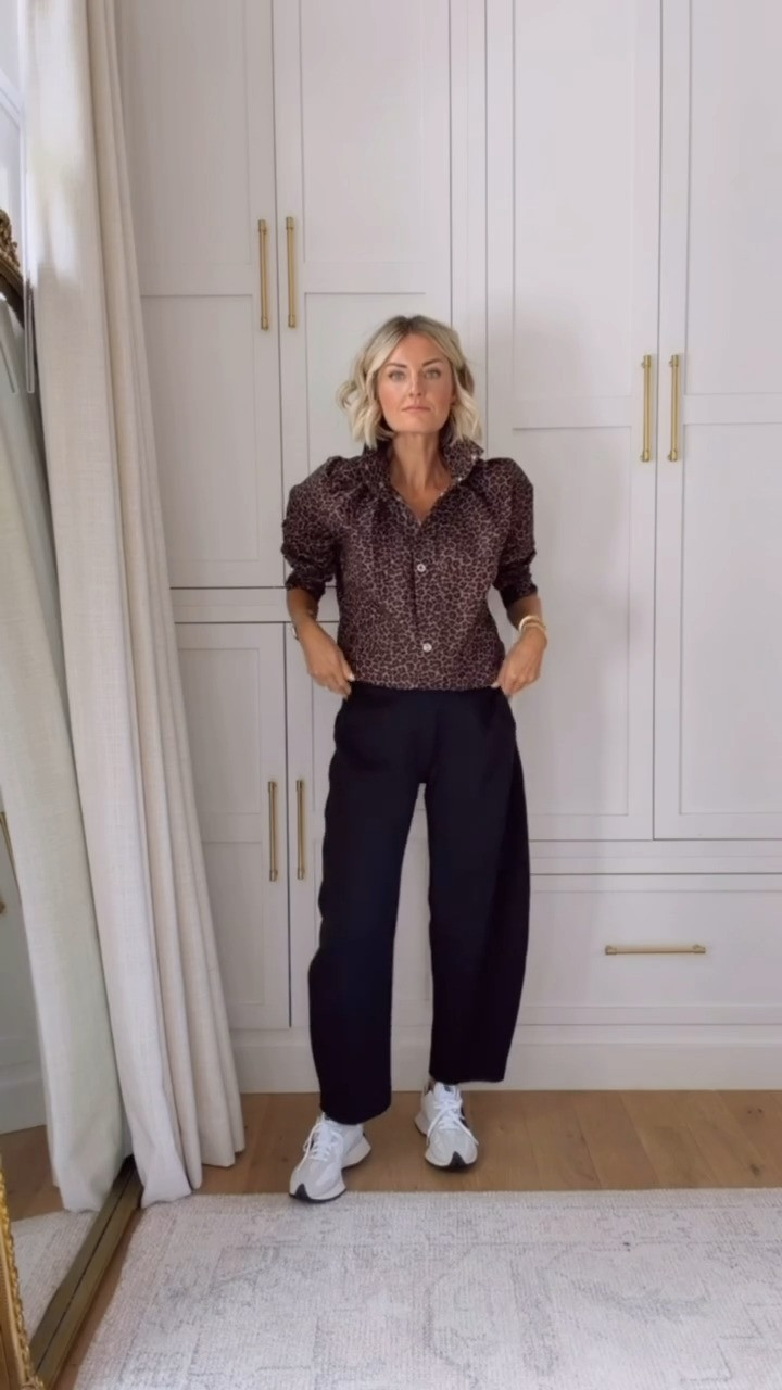 An easy athleisure look that's perfect for pre fall! I am obsessed with this leopard print jacket! It's a piece you can dress up or down! Wearing XS!

Loverly Grey, fall outfit, barrel pants, black pants, leopard print, fall jacket, fall athleisure outfit, carpool drop off 

 #LTKTravel