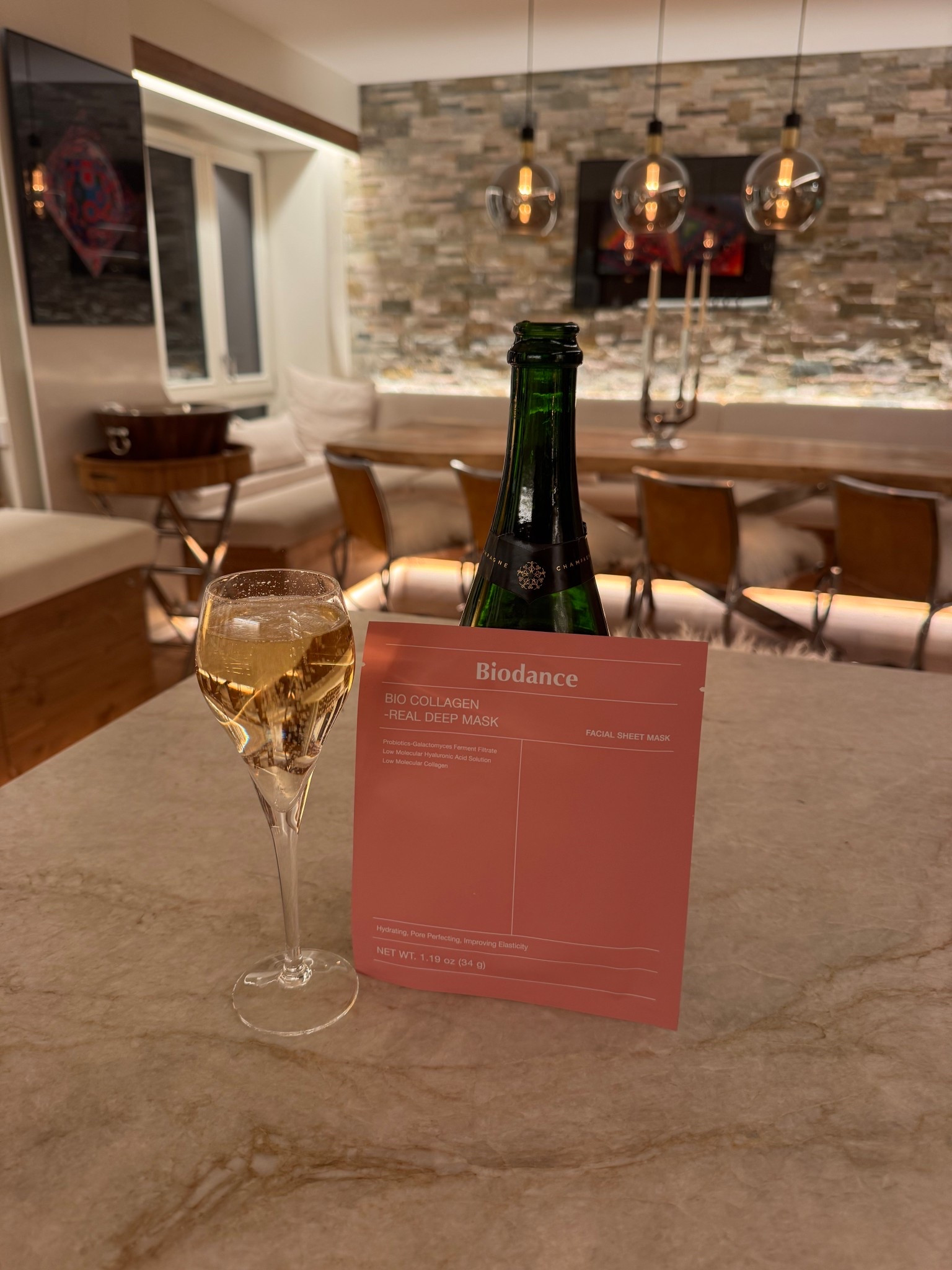 Apres ski necessities ❄️🍾🧖‍♀️