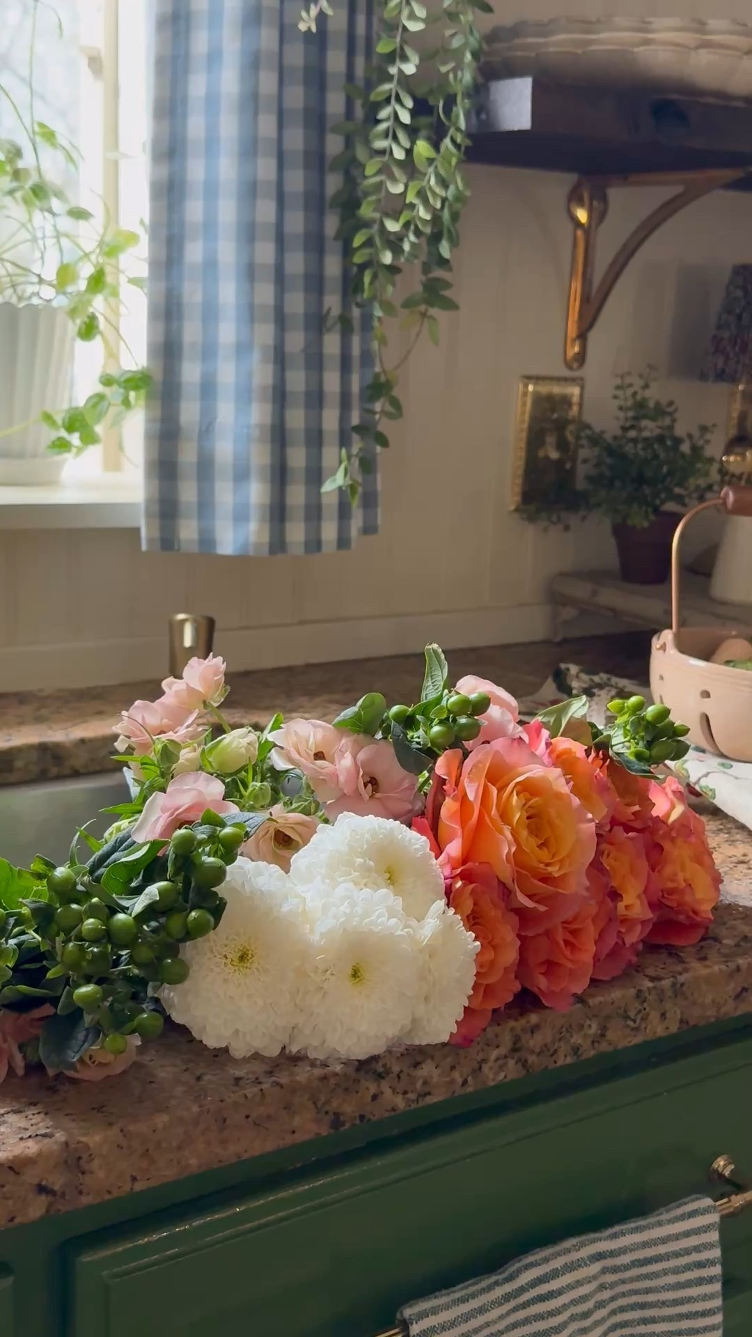 Gingham cafe curtains, brass shelf bracket, ceramic berry bowl with handle

#LTKHome #LTKSpringSale #LTKSeasonal