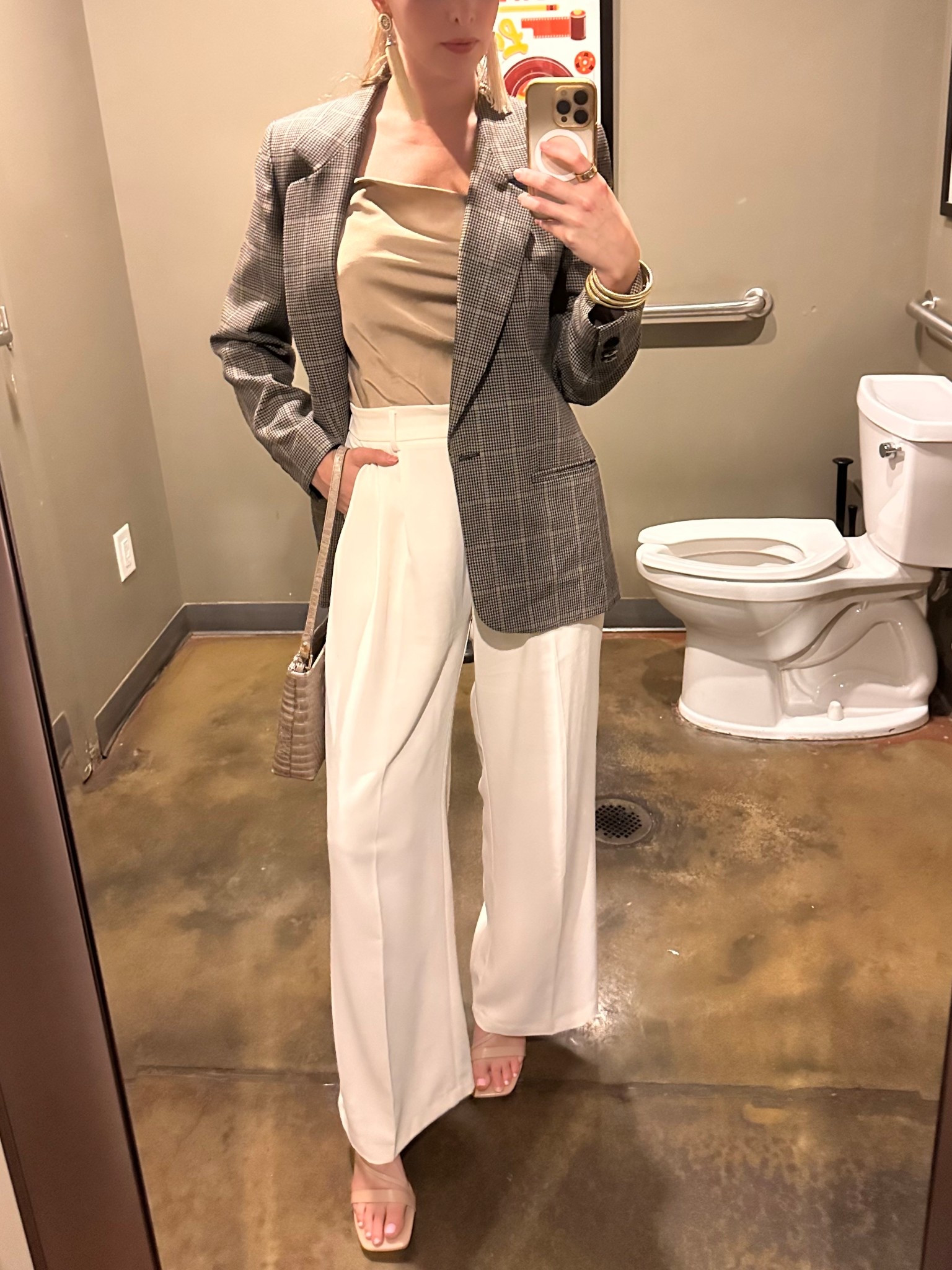 Spring transitional outfitts

#LTKSeasonal #LTKStyleTip #LTKFindsUnder50