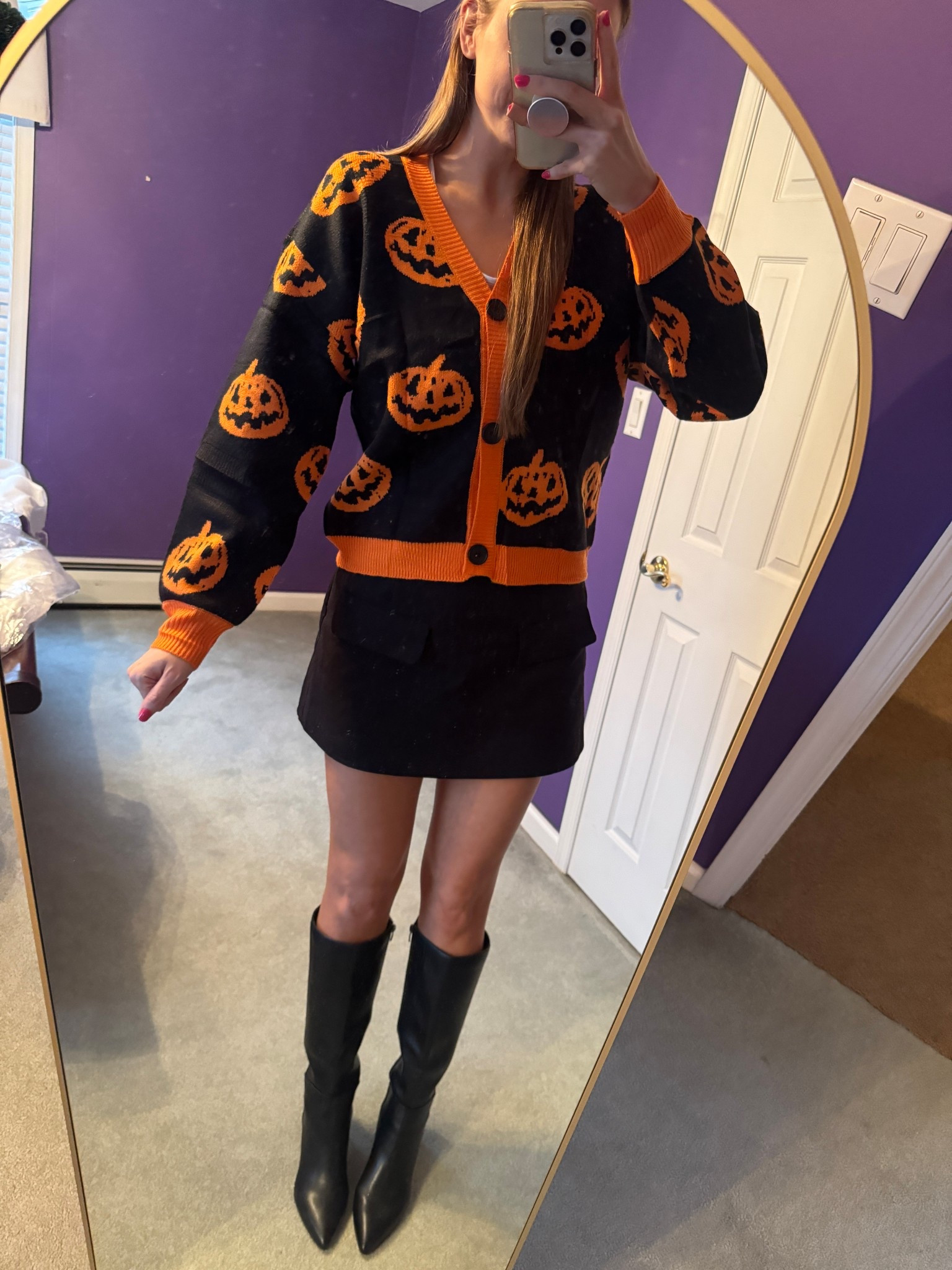 This cardigan is perfect for your Pumpkin patch outfit or
Trick or Treating outfit! Arrives before Halloween 🎃
Fall family photos outfit, fall outfit, Halloween outfit, fall sweater, fall boots


#LTKFindsUnder50 #LTKSeasonal #LTKHalloween