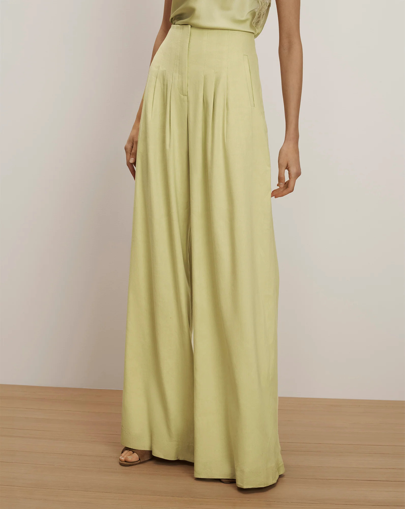 Hoyt Wide-Leg Pleated Pant in Pistachio | Veronica Beard | Veronica Beard