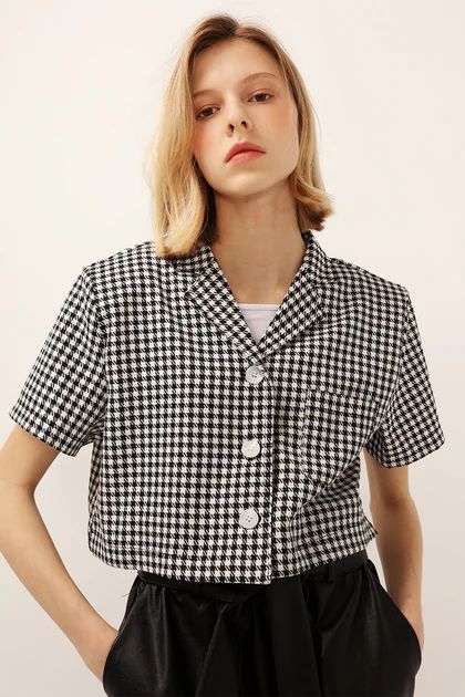 Mia Houndstooth Cropped Jacket | Storets (Global)
