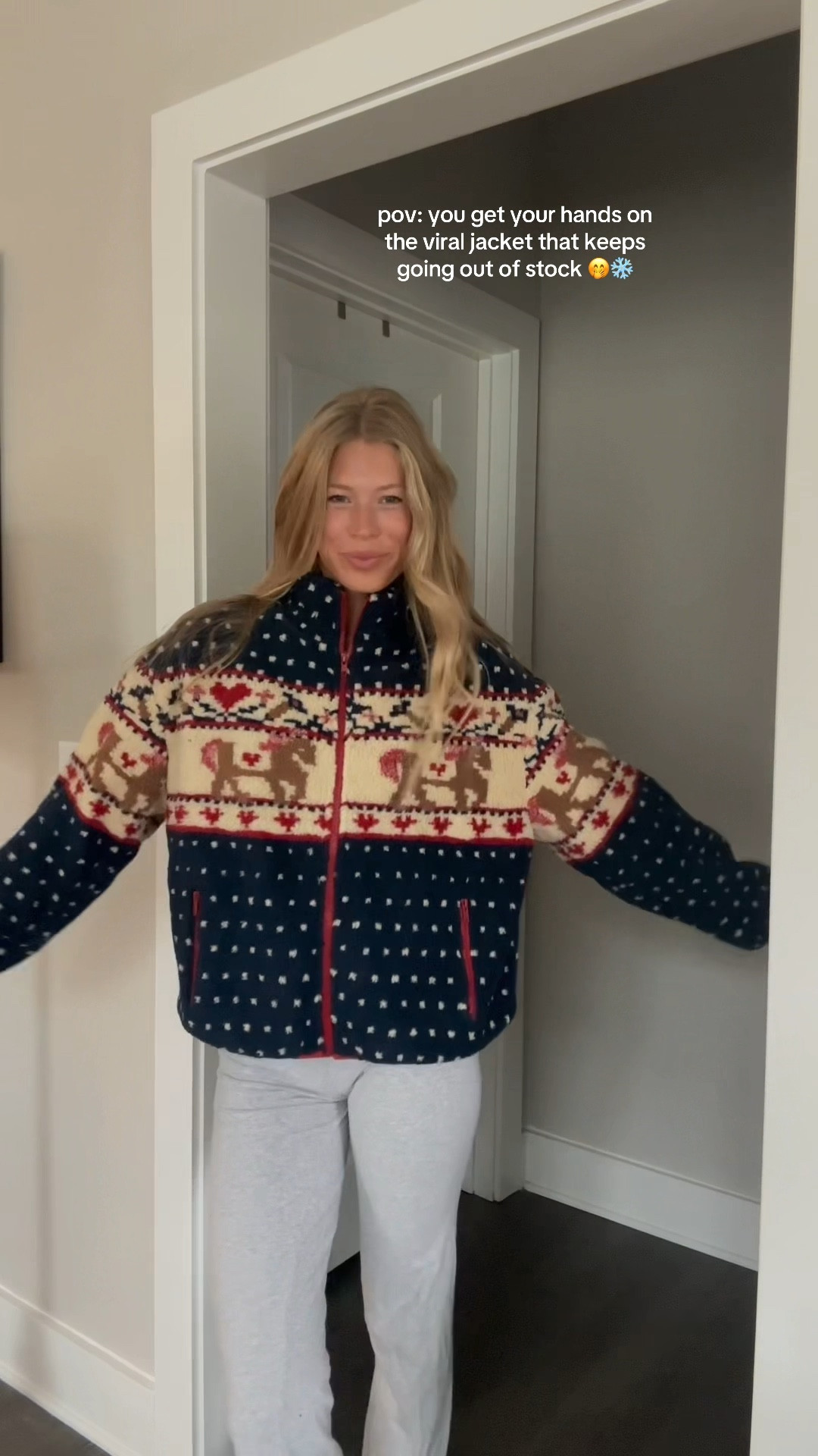 sooo cute for the winter! i got size small 

#LTKStyleTip #LTKHoliday #LTKSeasonal