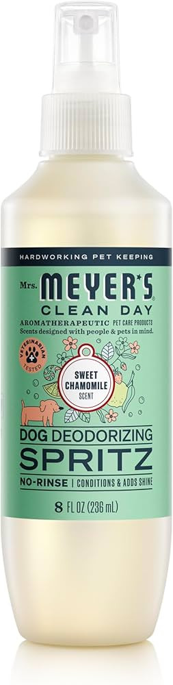 MRS. MEYER'S Clean Day Dog Deodorizing Spray, Sweet Chamomile Scent, 8oz | Amazon (US)
