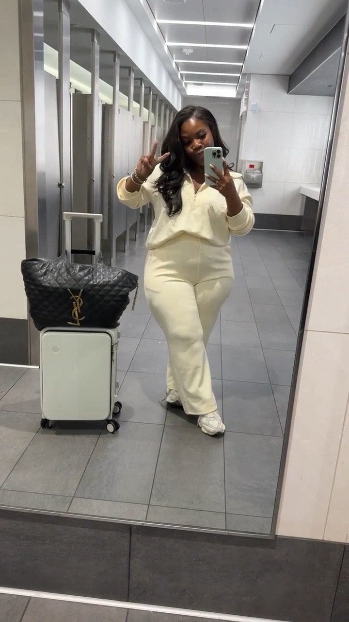 My go-to travel fit! Perfect for any holiday traveling 

So comfy yet chic ✨

 Travel, matching set, luggage, fall outfit, curvy girl fashion, Emmy petit

#LTKHoliday #LTKSeasonal #LTKFindsUnder50