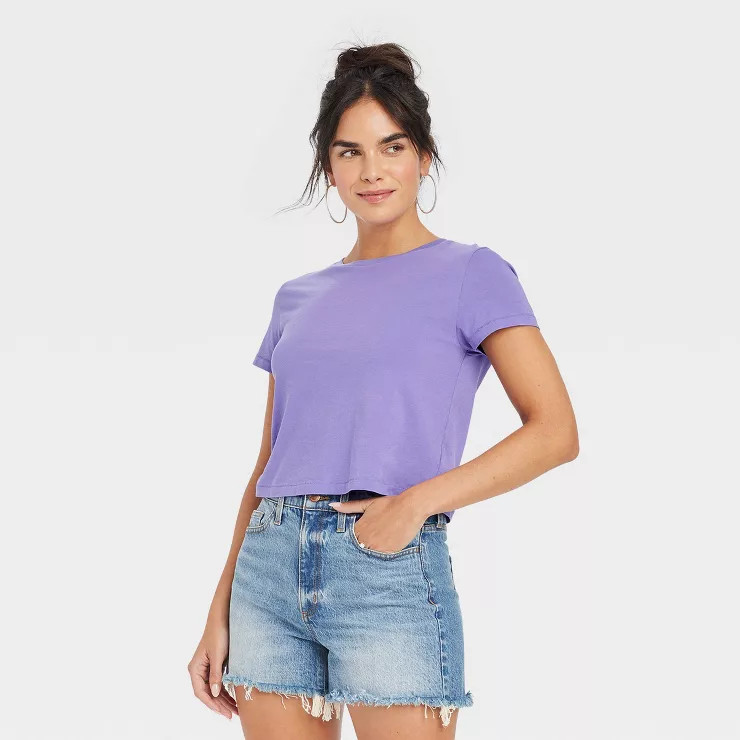 Women's Shrunken Short Sleeve T-Shirt - Universal Thread™ | Target