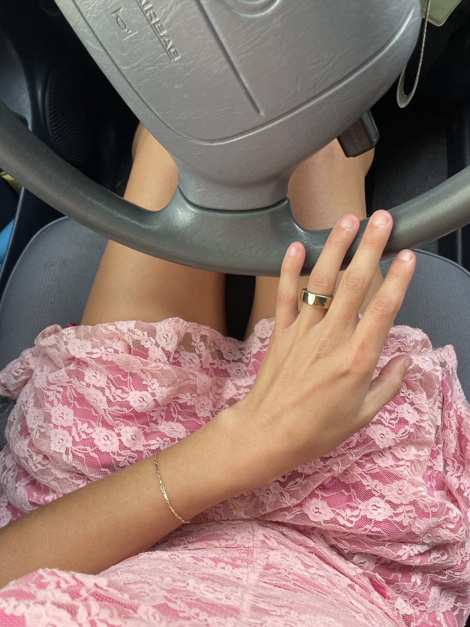 Have been  loving using my oura ring with natural cycles as birth control! Also the sleep, stress, and activity tracking is so nice to have 
