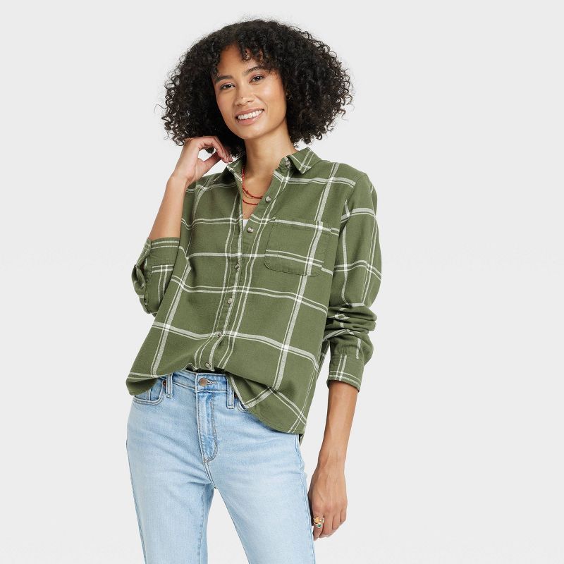 Women's Relaxed Fit Long Sleeve Flannel Button-Down Shirt - Universal Thread™ Plaid | Target