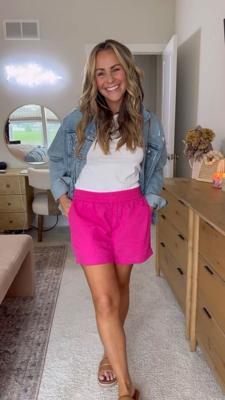 Is it just me or can Old Navy literally do no wrong?! Back with another Spring haul! Per usual Old Navy knocked it out of the park 🤩

Outfit details: pink 3.5 inch seam shorts, classic denim jean jacket in distressed light, bronze 3.5 inch seam romper, mini floral dress (lunch with the girls option), green striped linen set, white eyelet dress 🤍

All pieces are under $50, I’m wearing a Medium or Medium petite in everything. 

#welovestyle #womensfashionblog #fashionbloggerlife #personalstyle #instafashionblogger #fashionguide #womensfashiontips #momoutfit #size8 #inbetweensize #dressseason #momoutfit #oldnavy 


#LTKstyletip #LTKfindsunder50 #LTKSeasonal