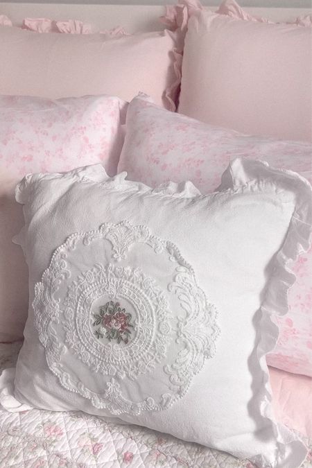  Coquette ruffle pillow cover 💗 

#LTKhome #LTKSpringSale