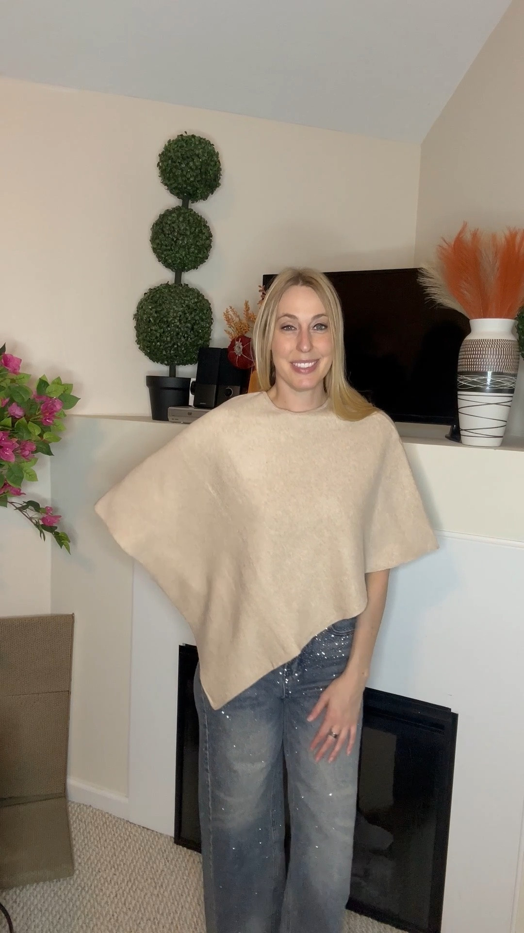 Soft oatmeal poncho 
🤍 it is so cozy and gives a little extra warmth
🤍 soft and very stretchy
🤍 fits true to size, wearing size small and I am 5’10”
🤍 Amazon fashion under 50 find

#LTKTall