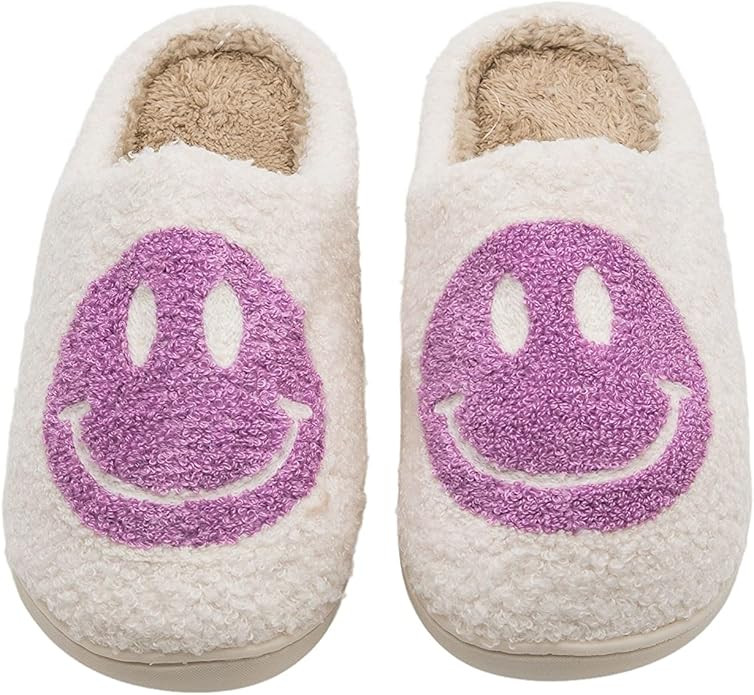 CHATTE Retro Smiley Face Comfort Indoor Outdoor Cozy Trendy Slip-On Slipper… | Amazon (US)
