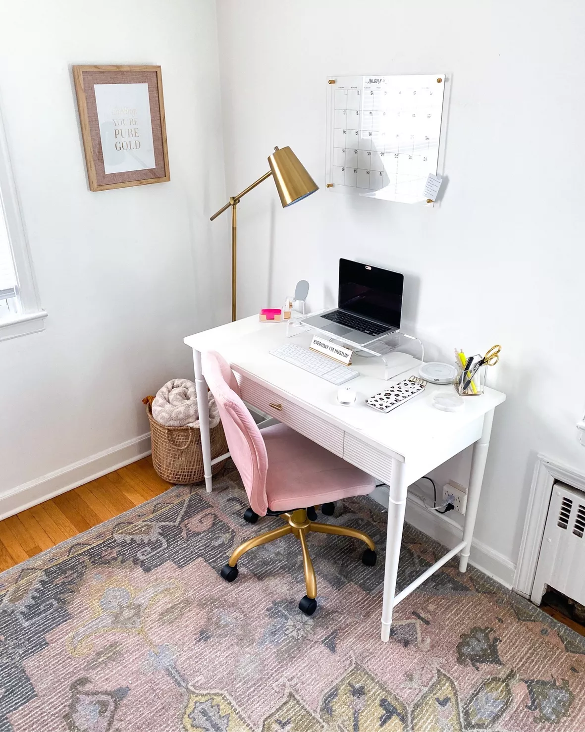 Office Decor Must-Haves - queencarlene