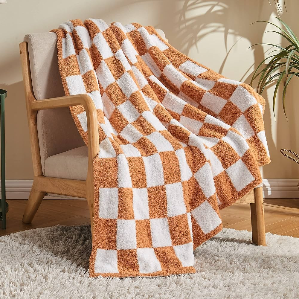 Villcr Fuzzy Checkered Blanket, Throw Blanket for Couch Bed Sofa Travel Camping,Soft Plaid Decorativ | Amazon (US)