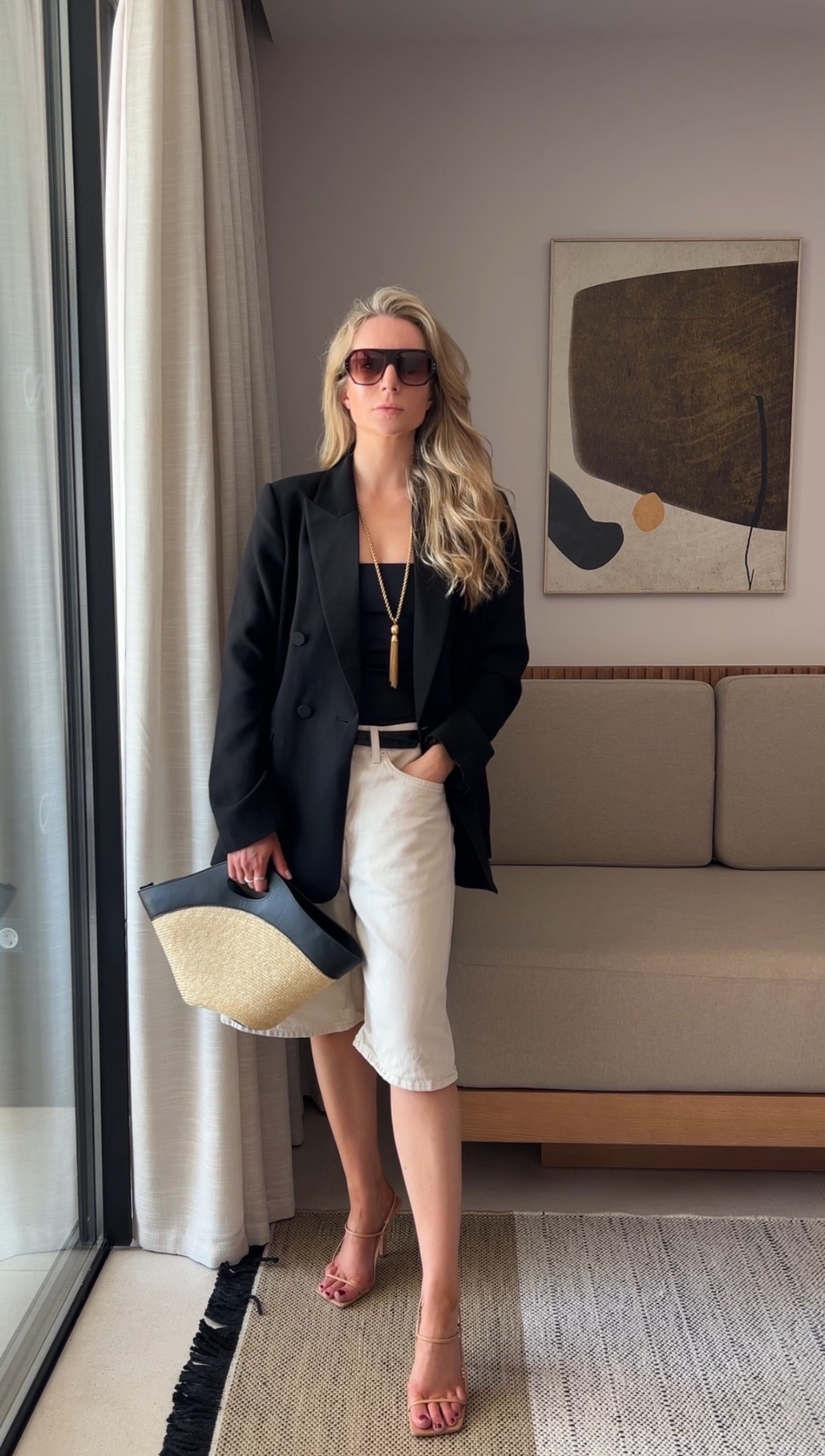 The most perfect dinner or date outfit for spring/summer 

Bermuda shorts, denim shorts, cream shorts, long shorts, black blazer, strapless top, boob tube, bandeau top, tassel necklace, long necklace, gold necklace, raffia bag, summer bag, strappy heels, summer sandals 

#LTKsummer #LTKspring #LTKluxury