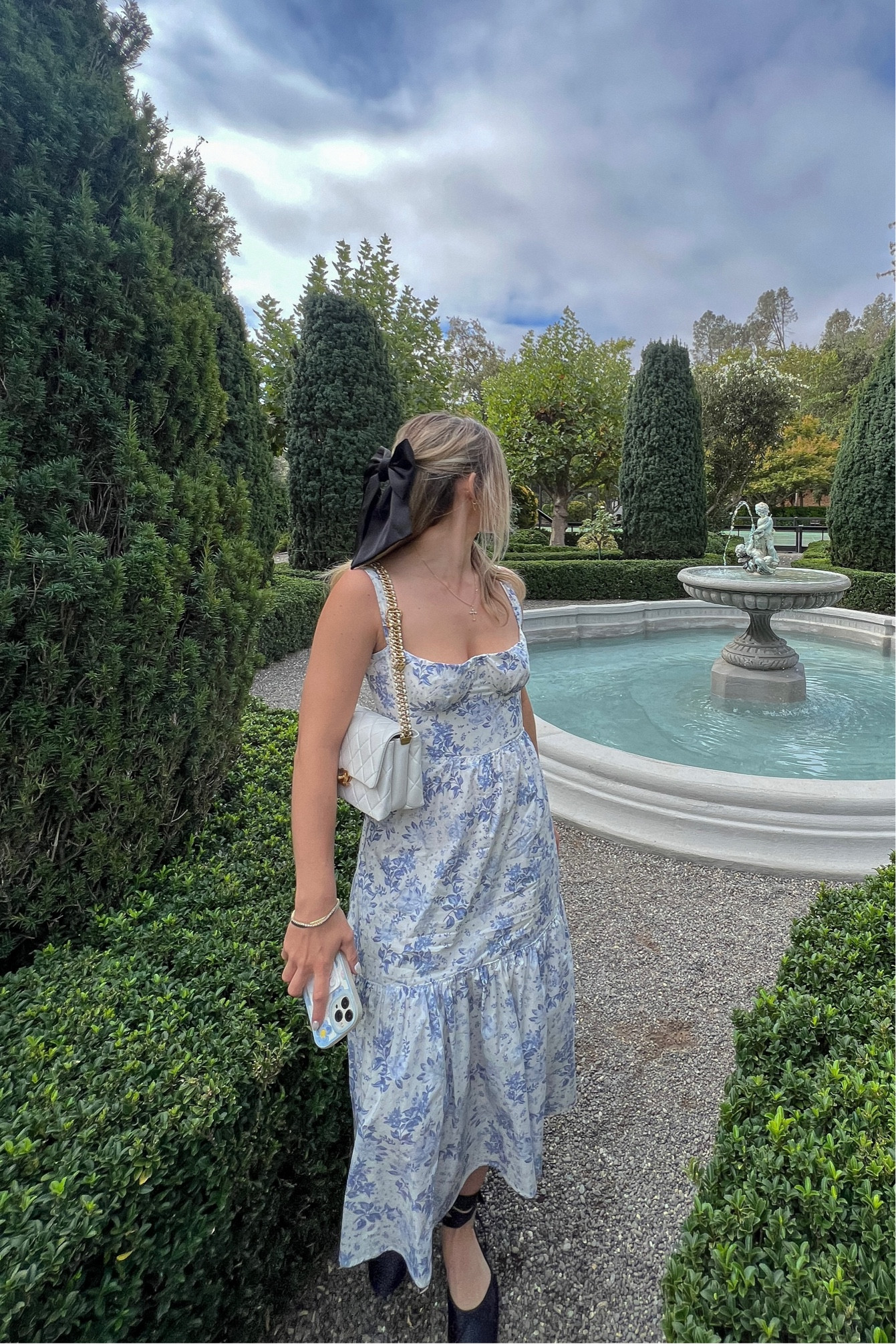 garden party vibes ☁️🍋
sundress, hair bow, ballet flats


#LTKbeauty #LTKSeasonal #LTKstyletip