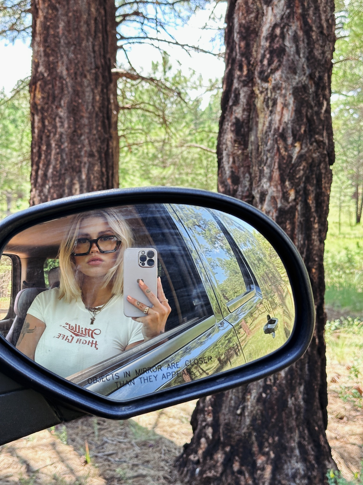 👓🌲

#LTKBeauty #LTKStyleTip #LTKFindsUnder50