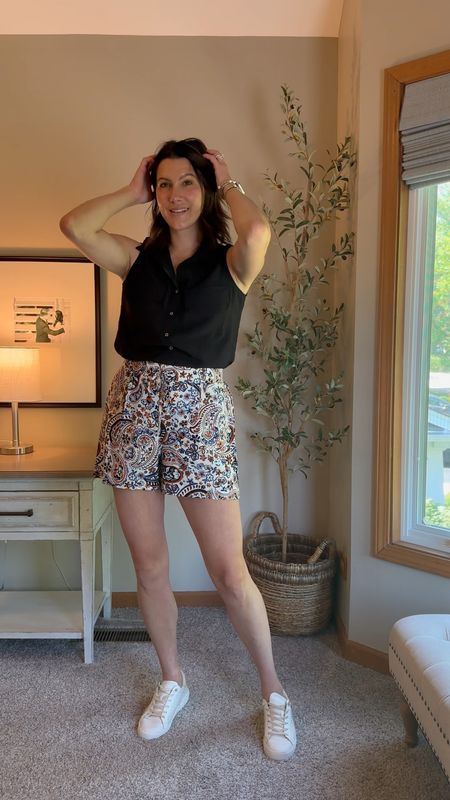Printed drawstring shorts, that can easily be dressed up or down for any day or night look! 

Nordstrom rack finds, printed shorts, summer outfits, day date, brunch look, date nights, affordable styles, tall girl outfits, summer shoes, mini purse, tote bag, Amazon finds

#LTKSaleAlert #LTKStyleTip #LTKFindsUnder50