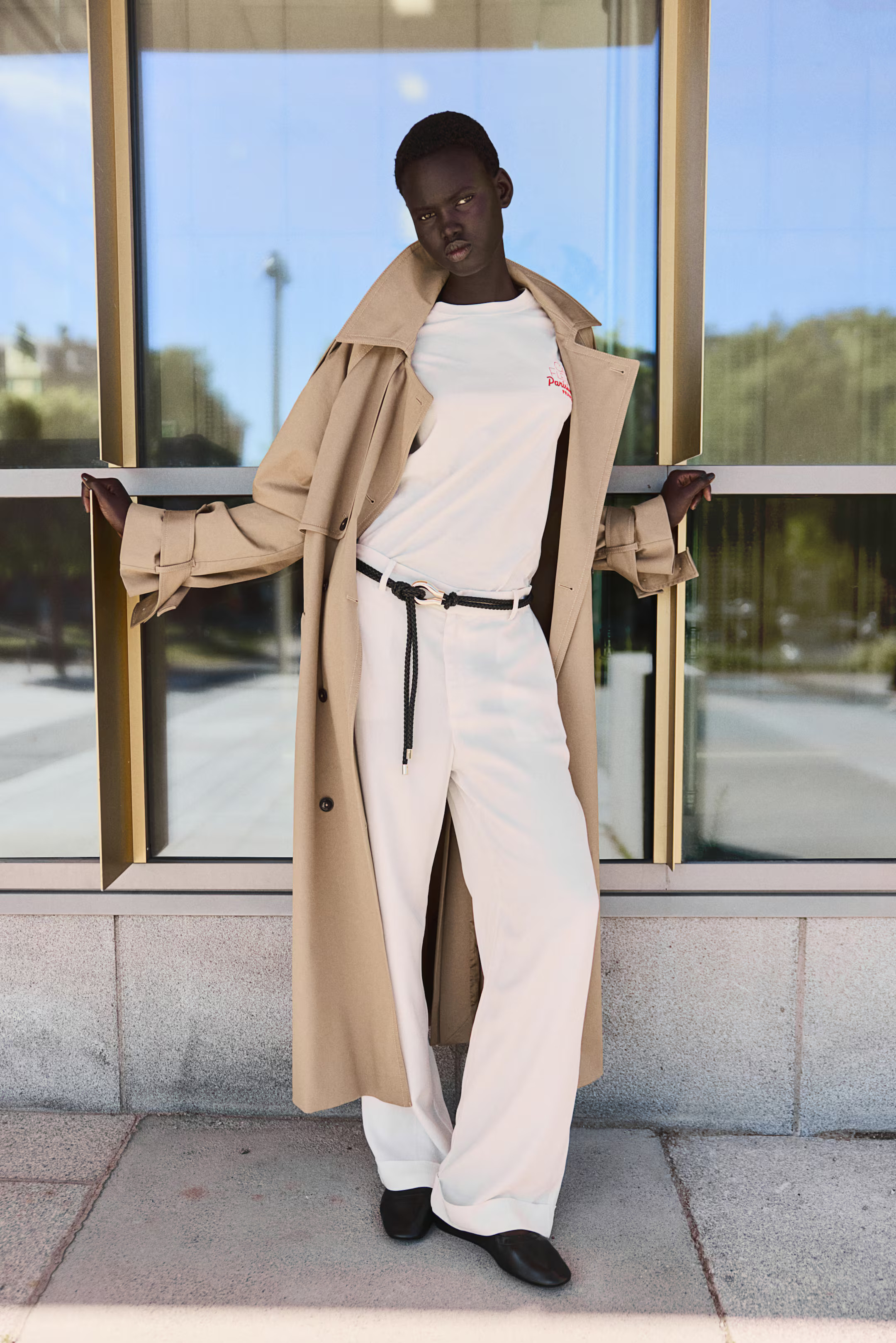 Tailored turn-up trousers - Regular waist - Long - Cream - Ladies | H&M GB | H&M (UK, MY, IN, SG, PH, TW, HK)