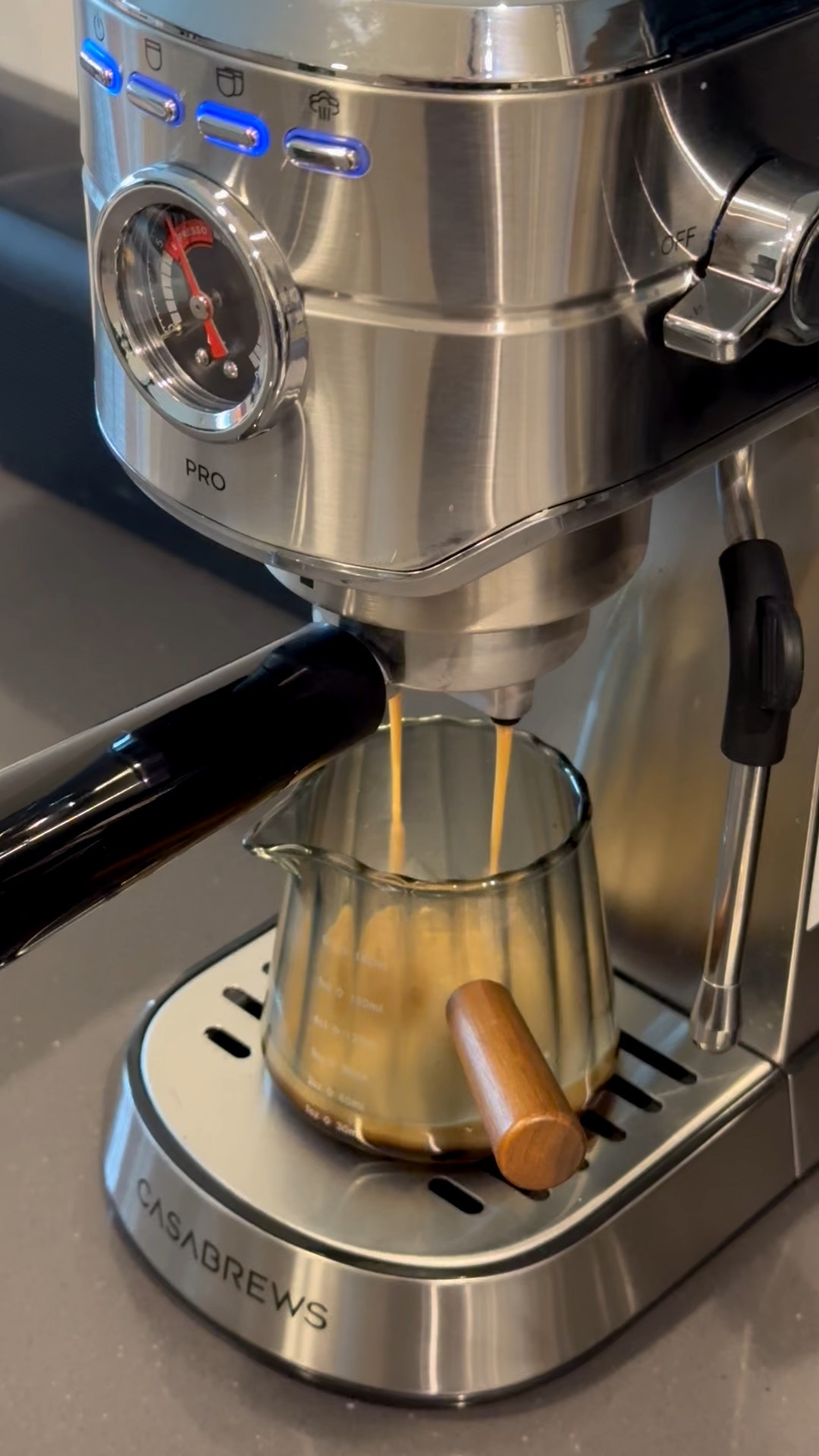 OK I’ve found the BEST affordable espresso maker on the market ☕️🤎

#LTKStyleTip #LTKOver40 #LTKHome