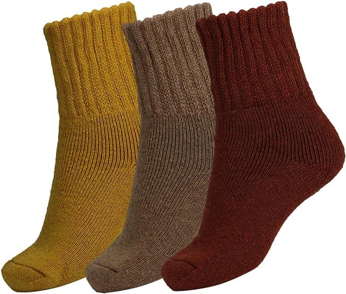 BomKinta Women's Winter Solid Socks Thick Warm Socks Cozy Crew Socks for Women | Amazon (US)