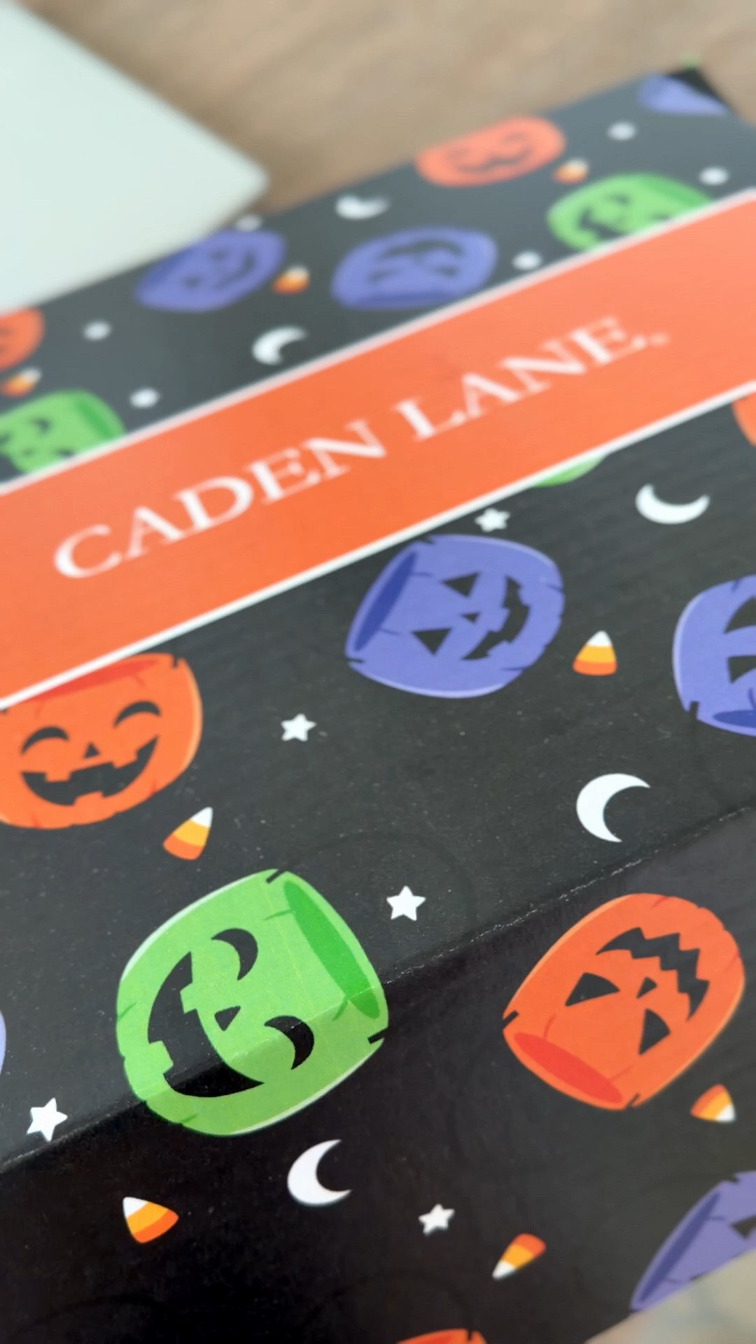 Halloween glow-in-the-dark jammies 😍