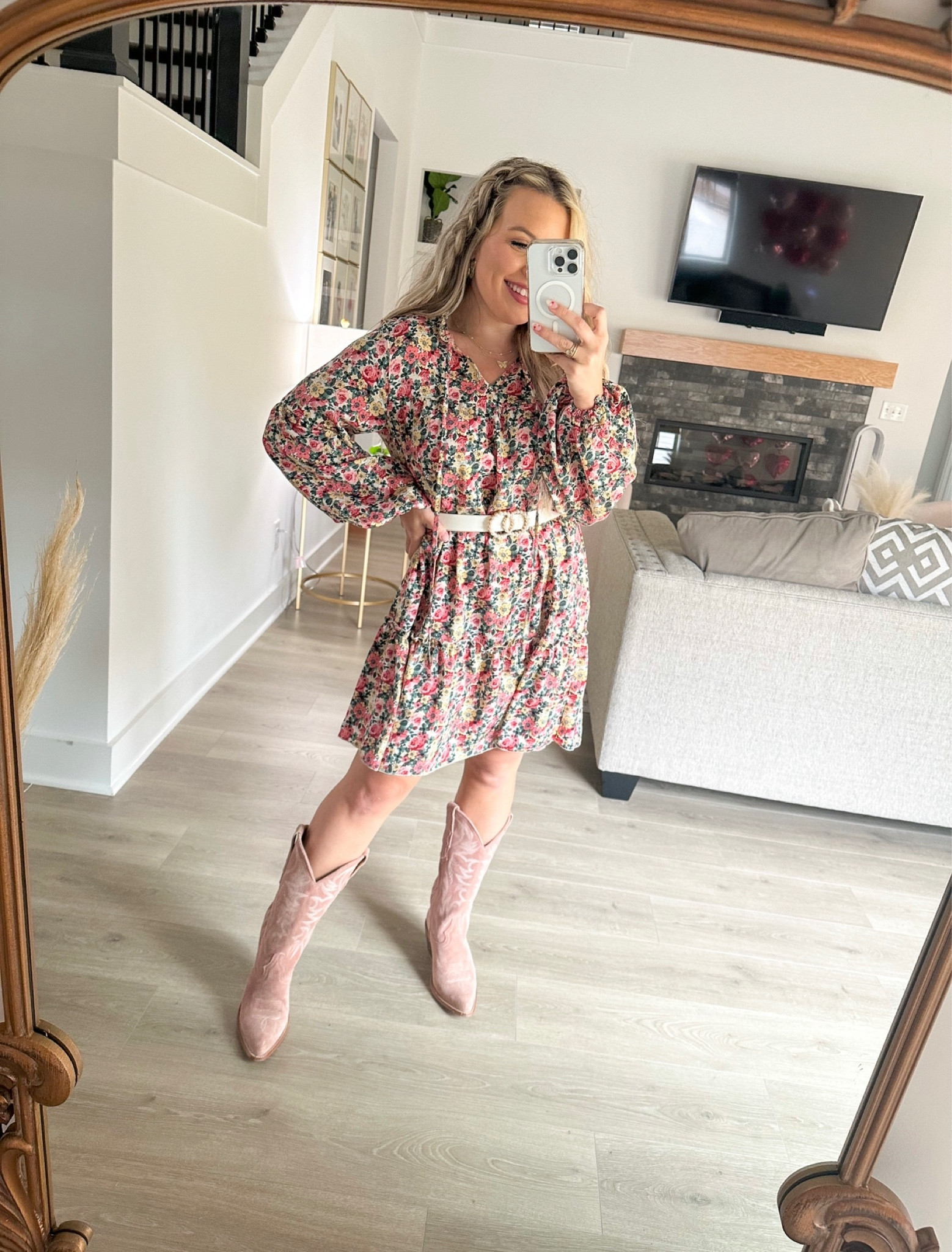 A floral spring dress perfect for church, dinner, or concert! 

#springoutfit #springdresses #concertoutfit #churchdress #springstlye

#LTKfit #LTKFind #LTKstyletip
