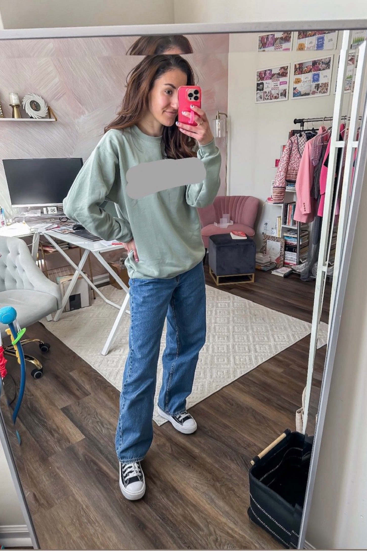 Comfy outfit with baggy jeans from Abercrombie + platform converse sneakers 

Abercrombie loose jeans under $100 // Abercrombie denim // baggy jeans under $100 // converse high top sneakers // platform high top sneakers 

#LTKStyleTip #LTKShoeCrush #LTKFindsUnder100