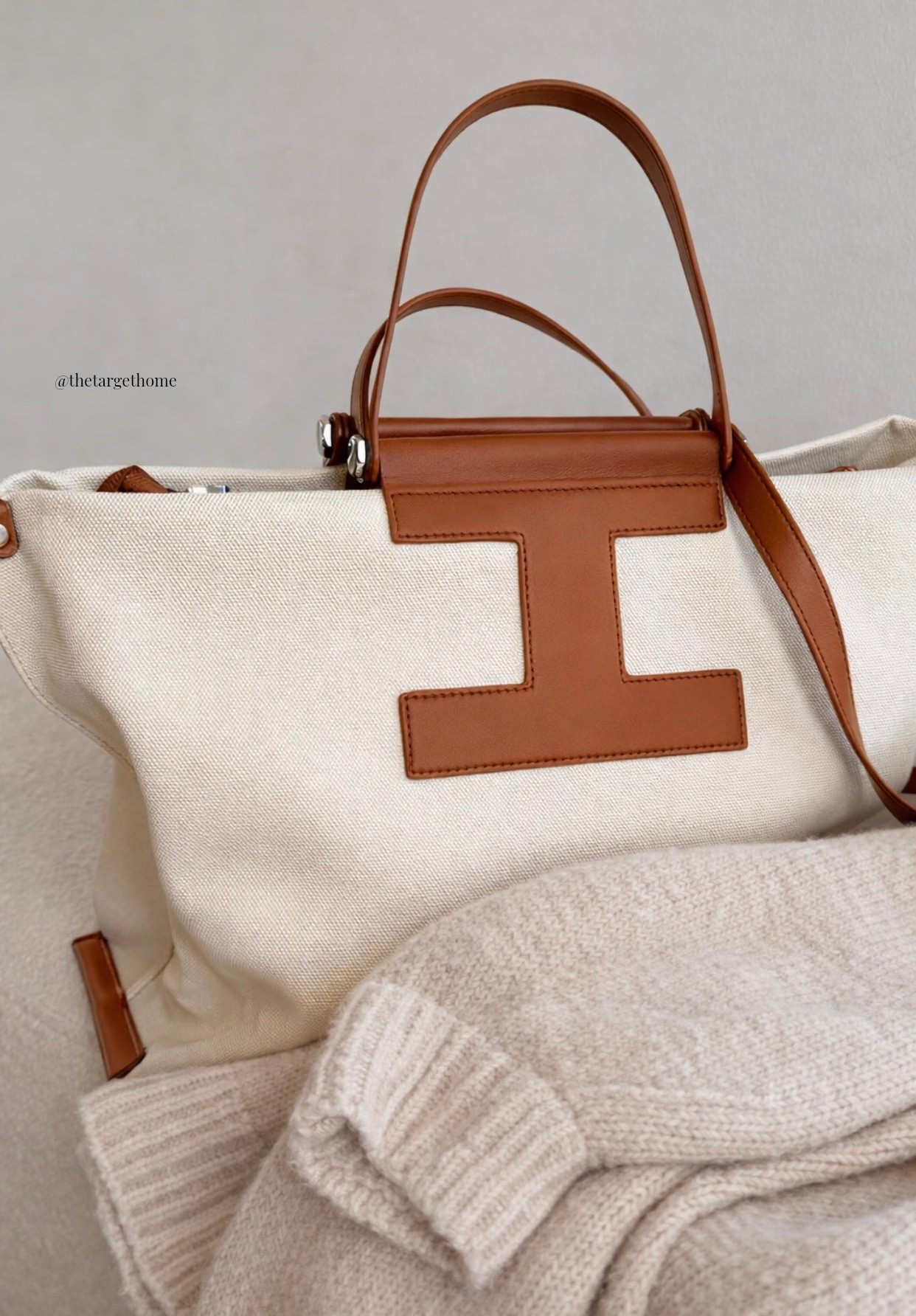 Neutral Amazon finds ☁️

#LTKmomlife #LTKootd