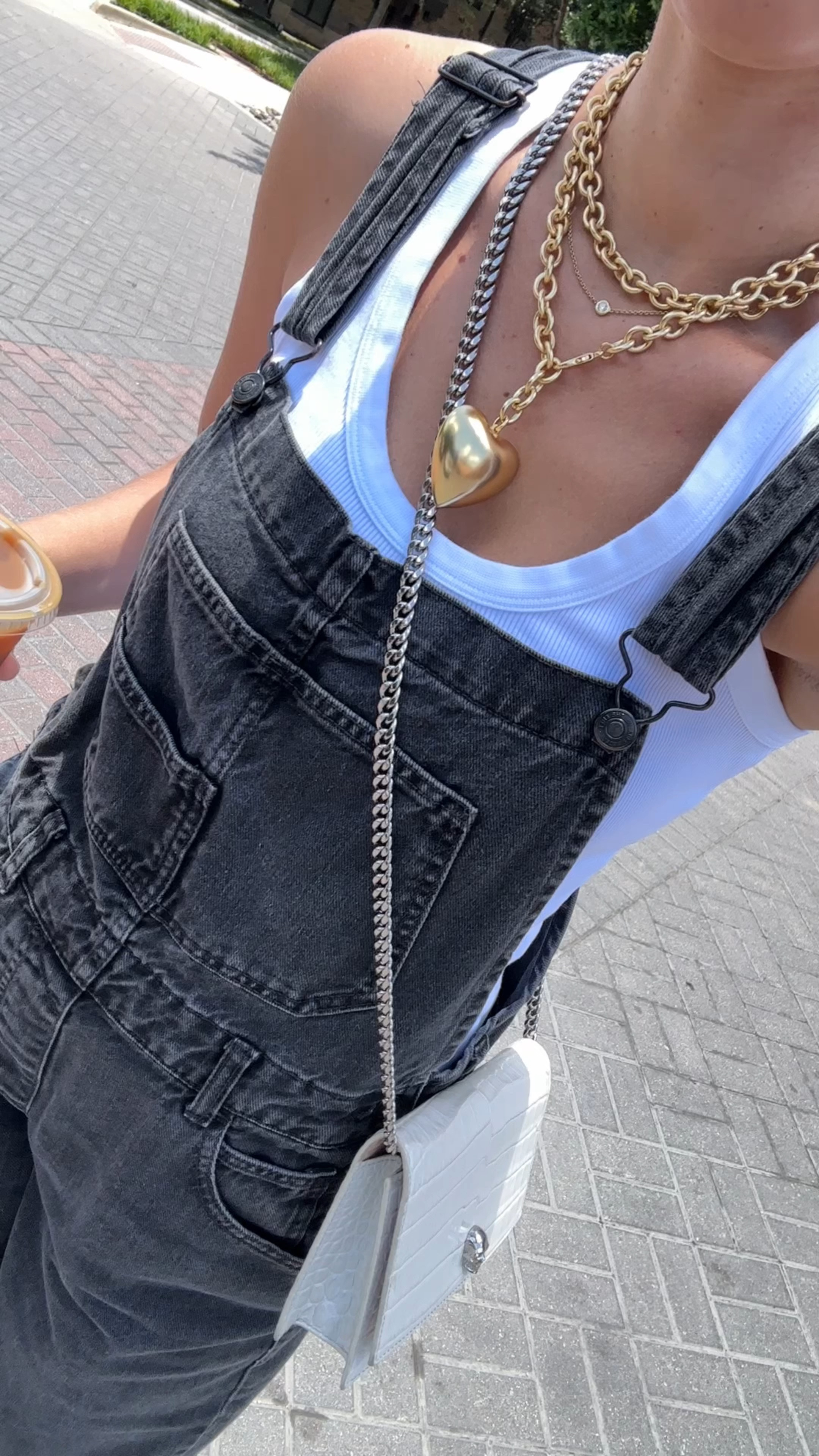 sunnies n necklace 

#LTKFindsUnder100 #LTKStyleTip #LTKVideo
