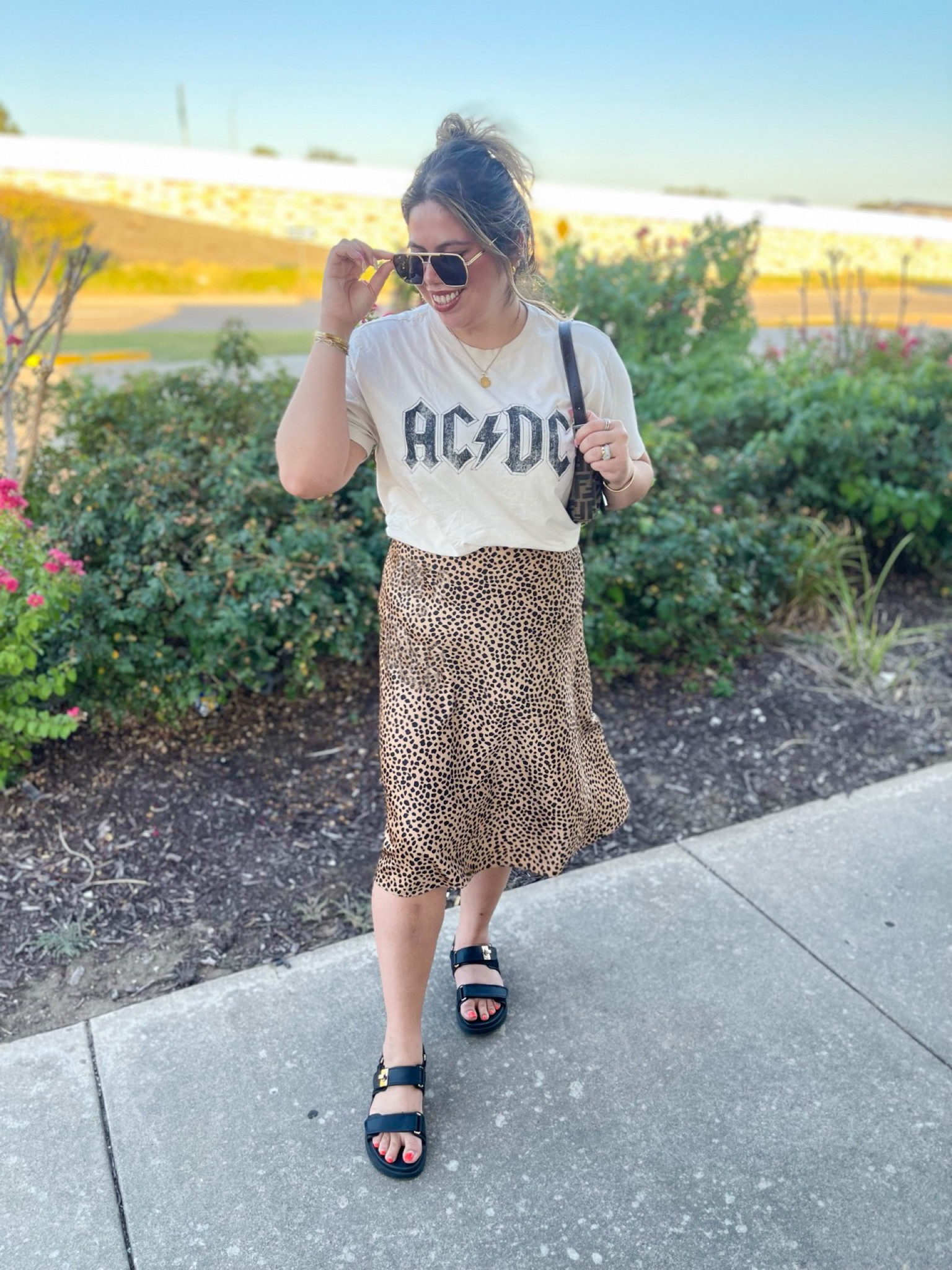 In a pre-Fall state of mind 🍁🍂even though it’s still 100 degrees outside 🤣

My top and skirt are old but I linked some similar ones in the LTK app!

#LTKunder50 #LTKSeasonal