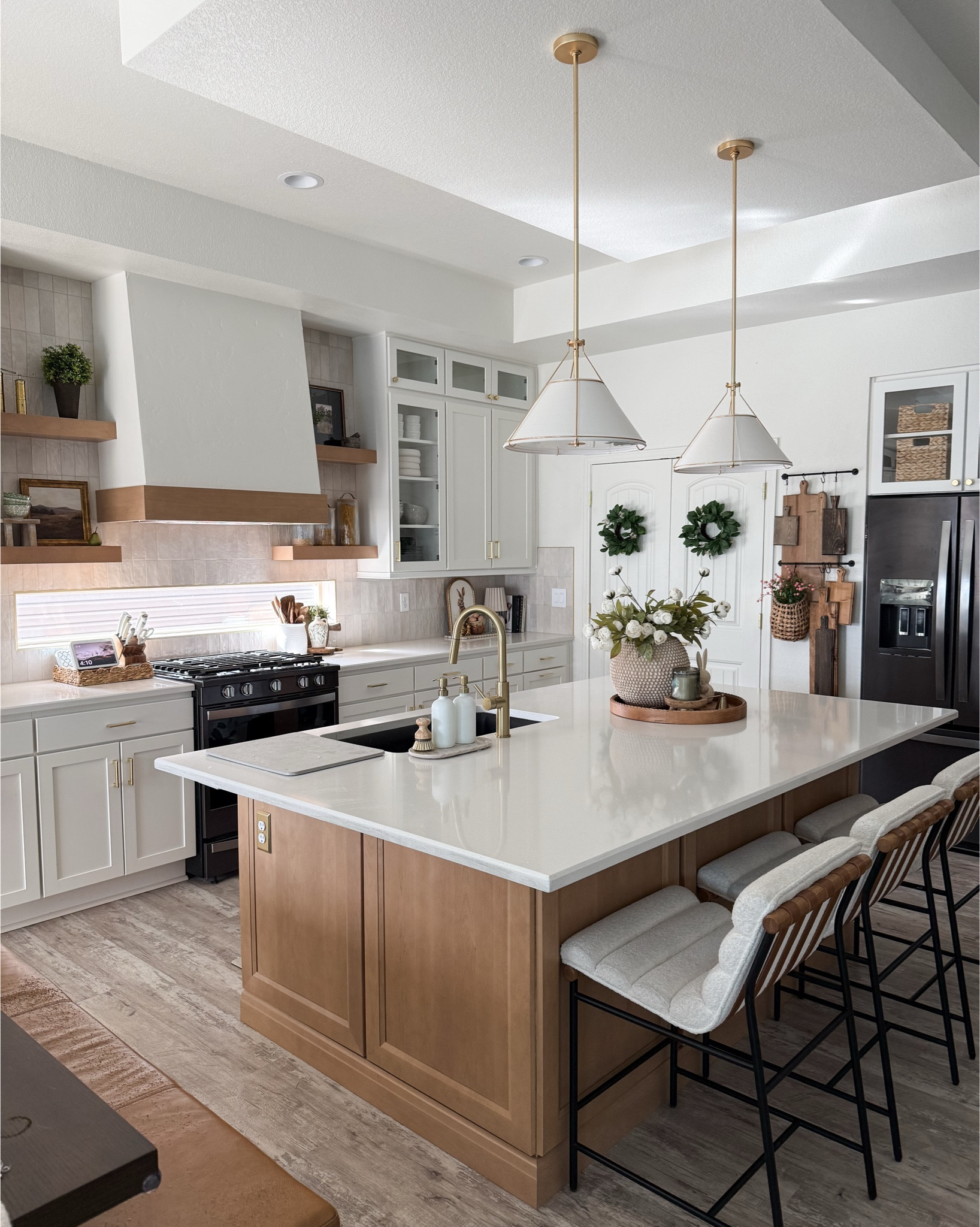 Kitchen views with our new hardware from Baldwin Hardware🥰🤩

#LTKHome