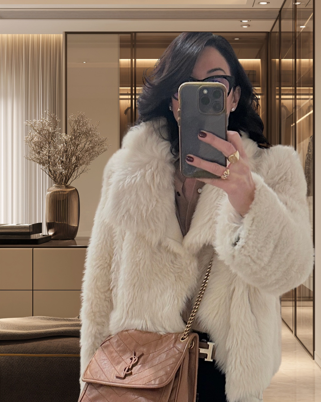 Today’s look 🤎 Loving this coat and how effortlessly it pulls the whole outfit together. If you’re shopping this style, I’ve linked similar pieces on my LTK and ShopMy. Need help recreating this look or shopping pieces that work for your lifestyle? DM me—I’m here to style you.

#LTKOver40 #LTKmomlife