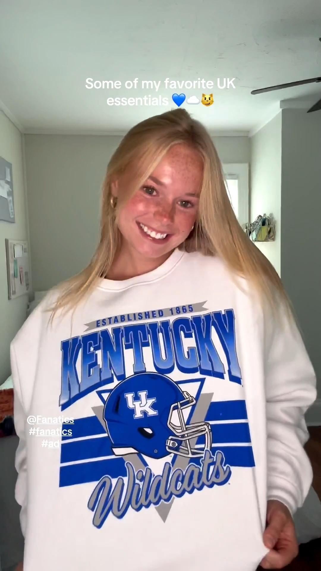 My go to gameday wardrobe!! Fanatics has my everyday UK essentials! 
@fanatics #fanatics #ad

#LTKU #LTKSaleAlert #LTKActive