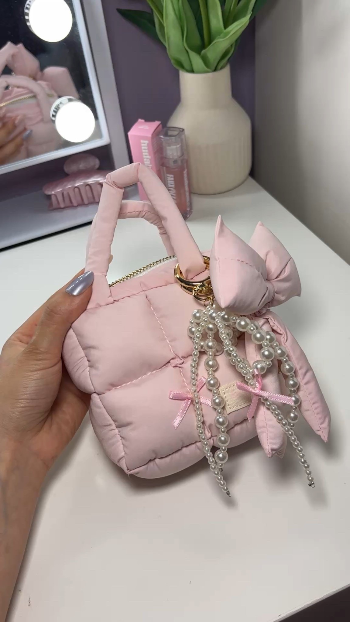 The cutest mini pink tote bag! 🌸🎀#totebag #minitotebag #pinktote 